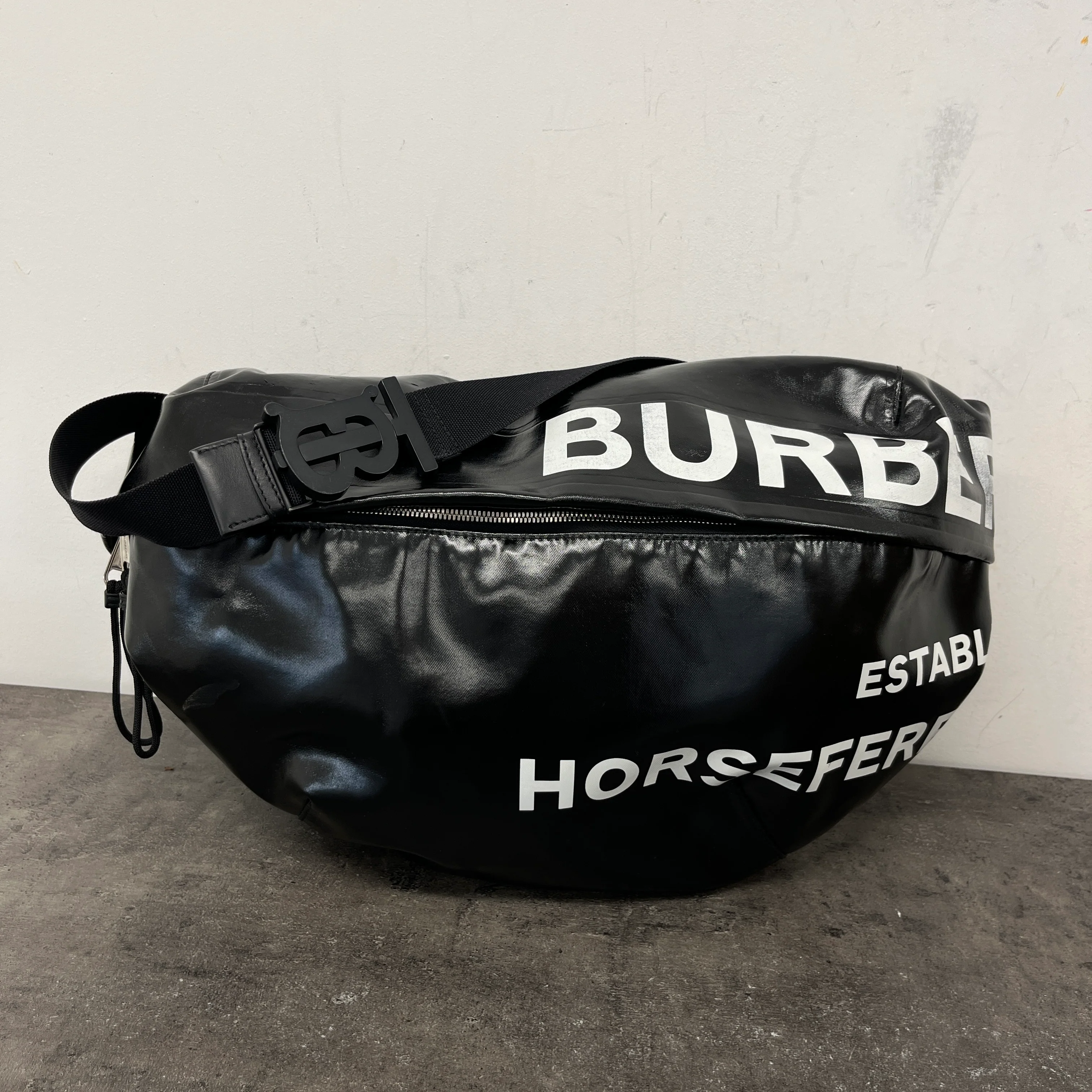 Men's Maxi Sonny Horseferry Belt Bag Black - Image 12