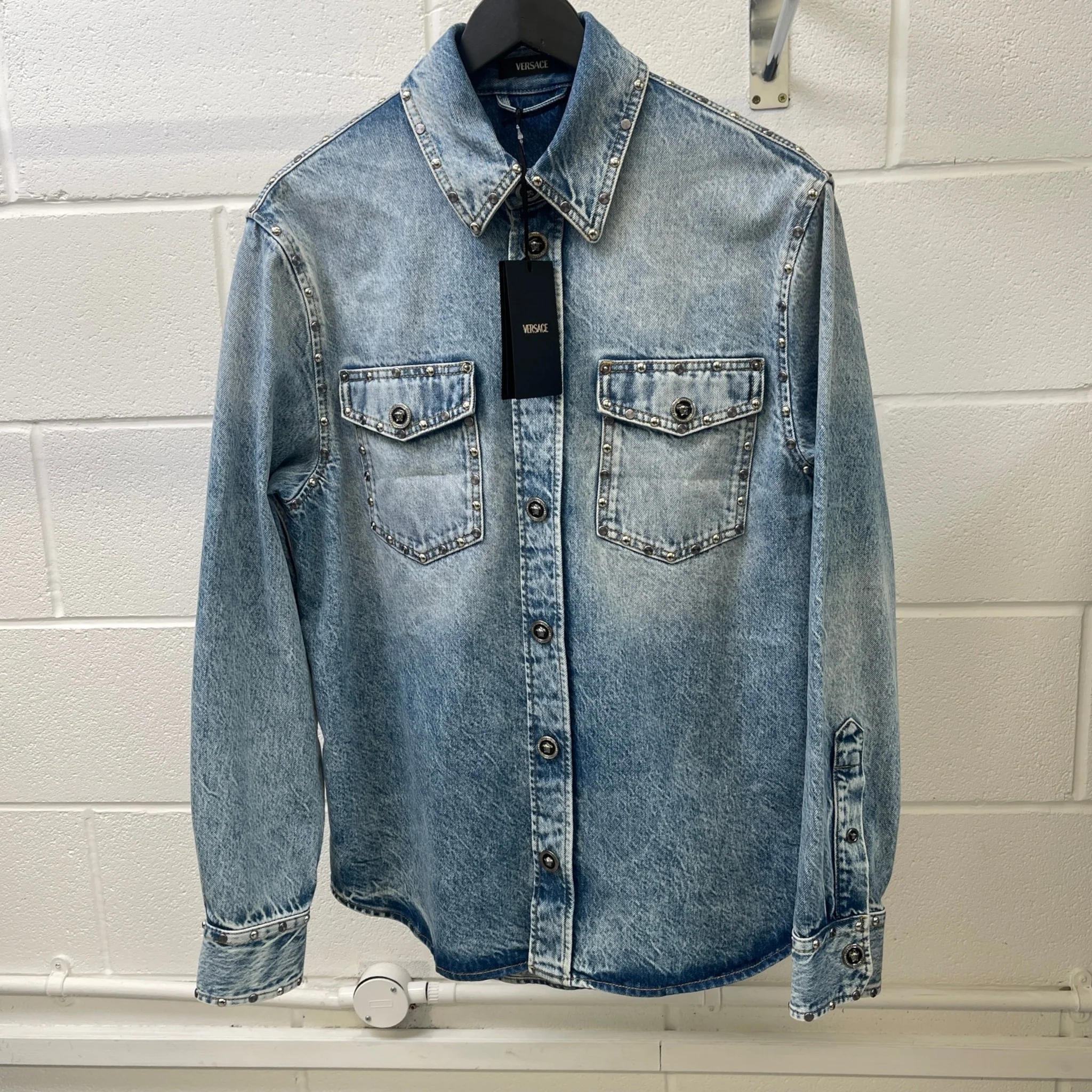 Men's Medusa Head Denim Long Sleeve Shirt Blue Size IT 46 / UK S - Image 13