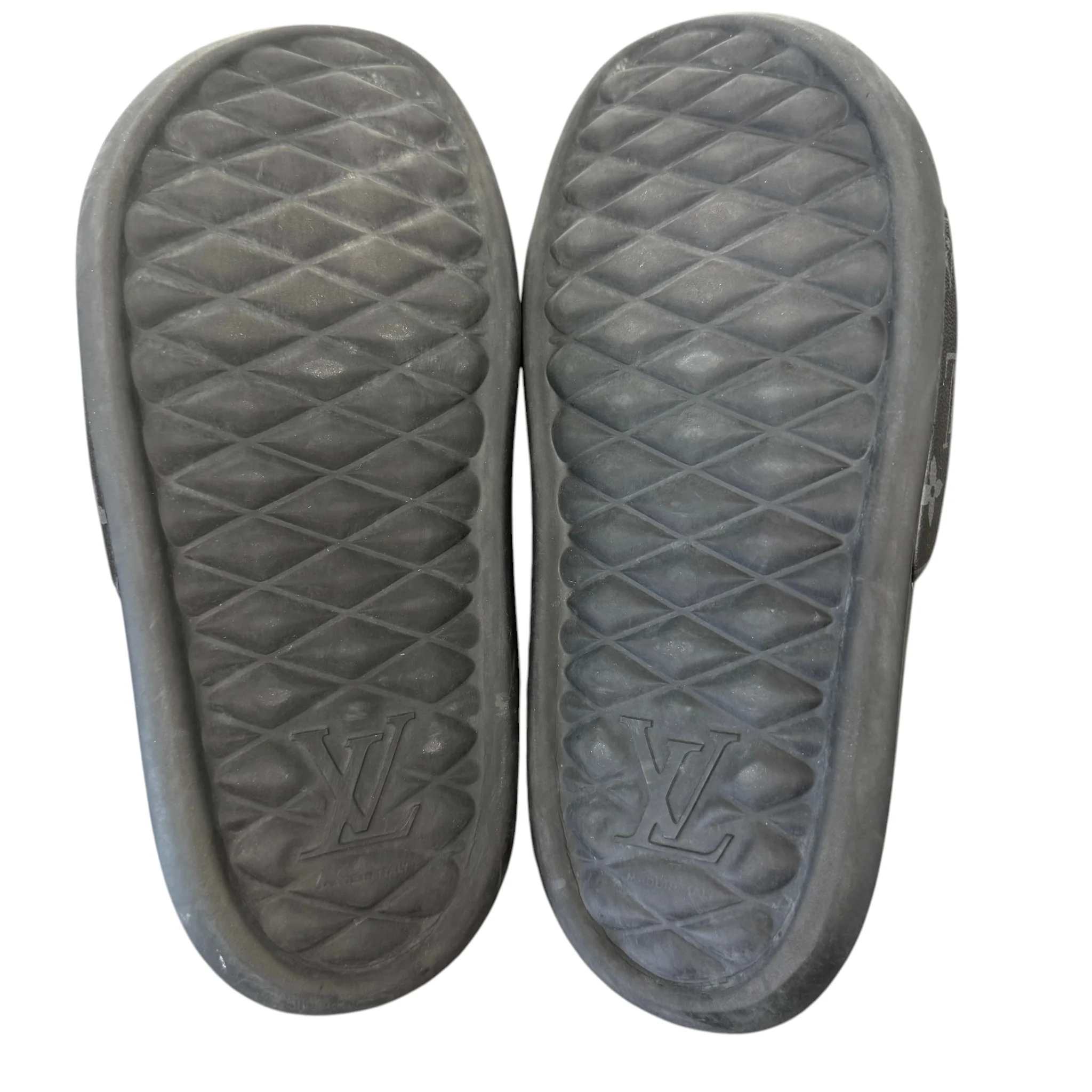 Men's Monogram Eclipse Slides Black Size EU 41 / UK 7 - Image 10
