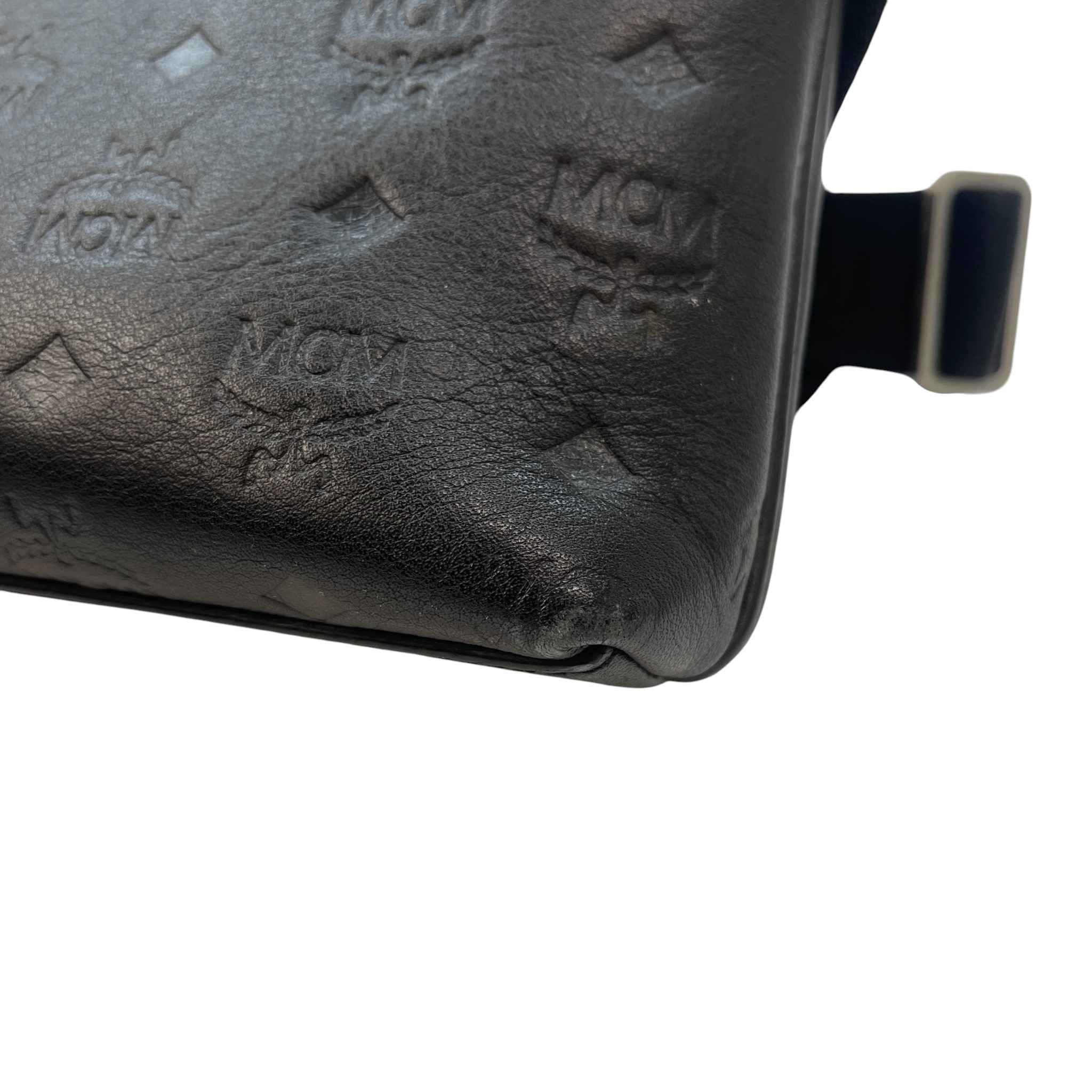 Men's Monogram Logo Messenger Bag Black - Image 14