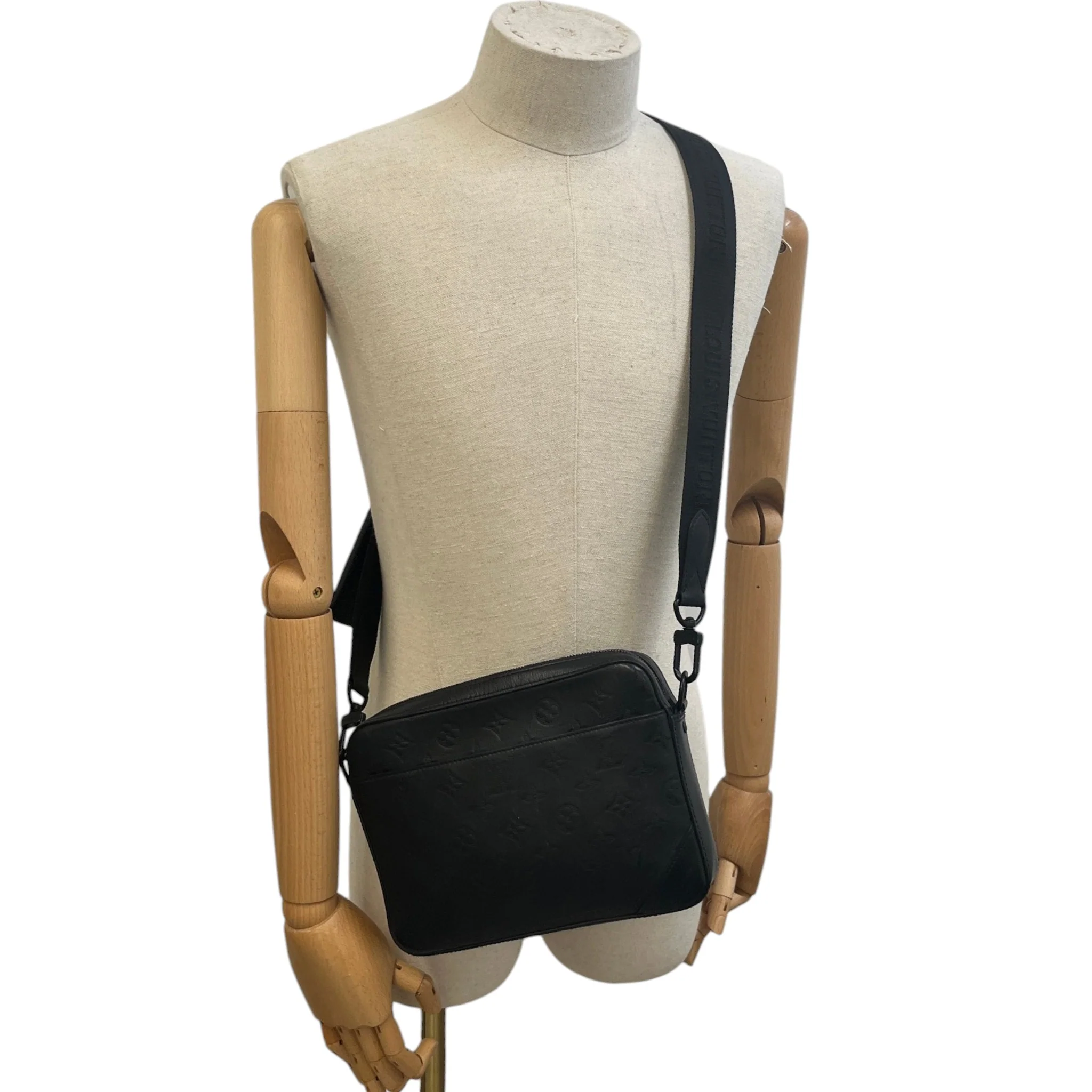 Men's Monogram Shadow Leather Duo Messenger Bag Black - Image 2