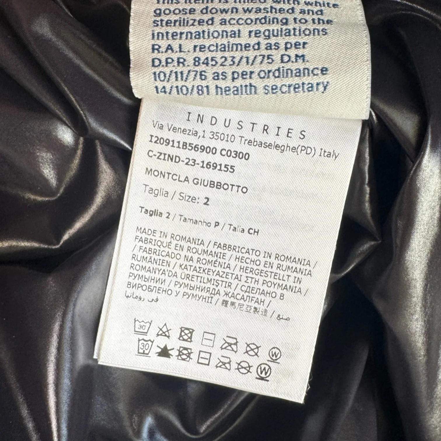 Men's Montcla Down Jacket Black Size 2 / M - Image 9