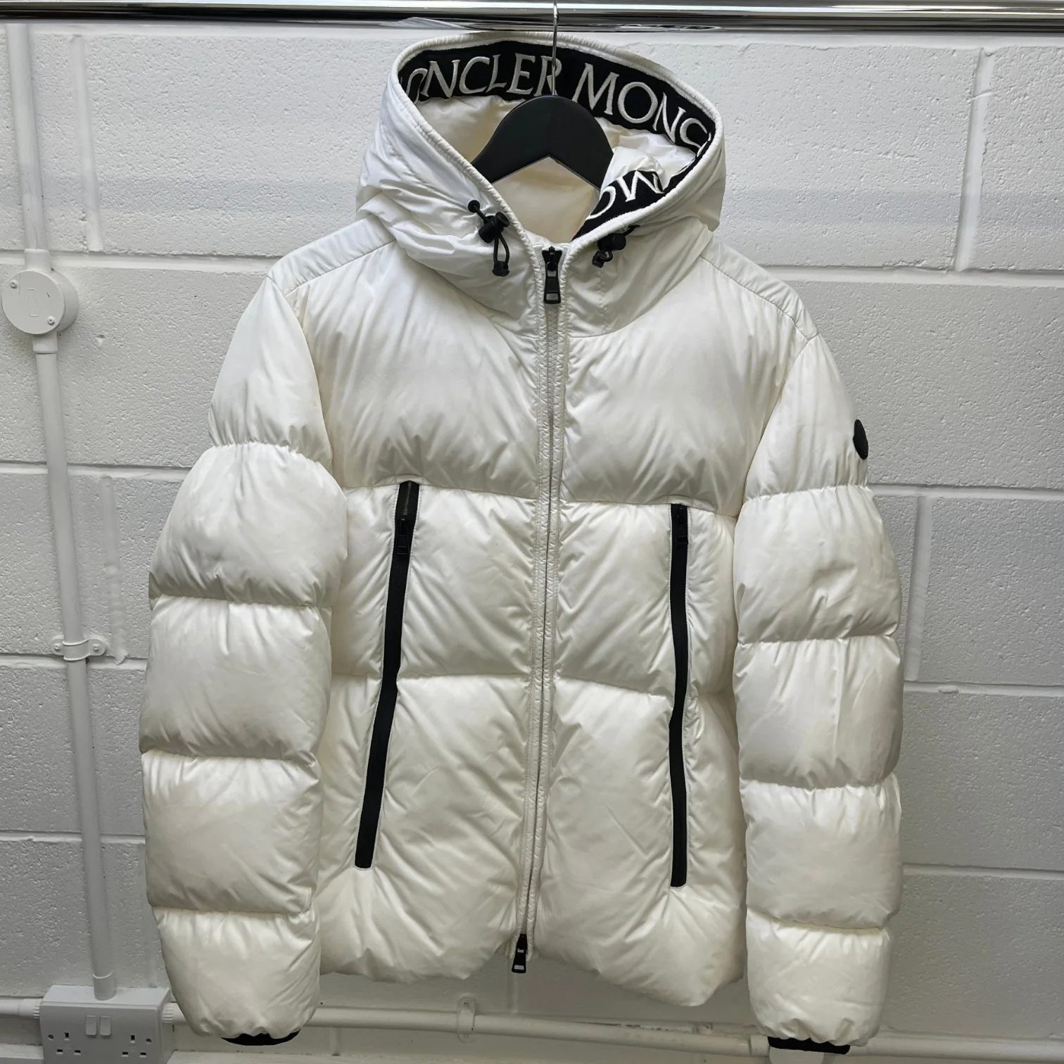 Men's Montcla Down Jacket White Size 1 / S - Image 8