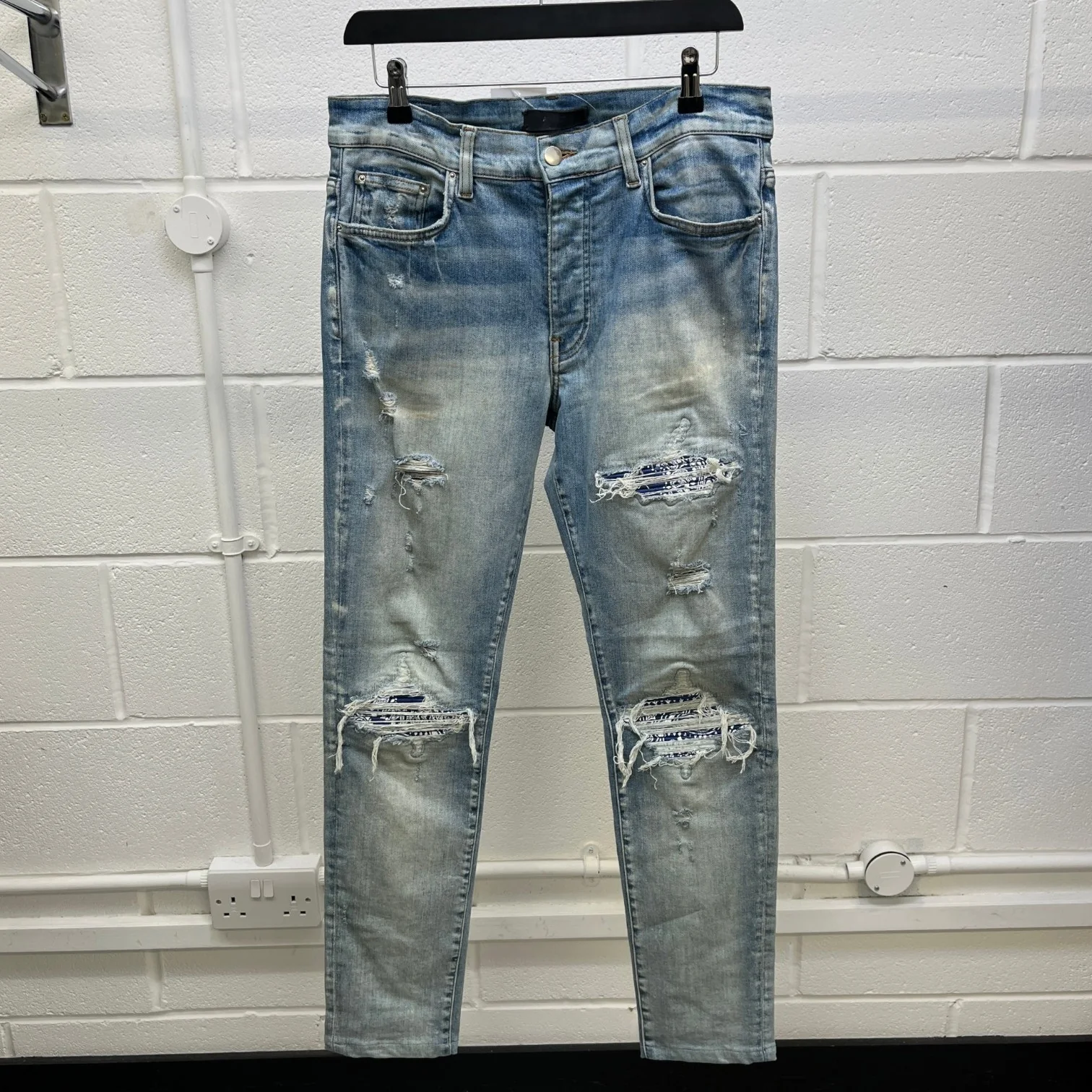 Men's Mx1 Distressed Bandana Jeans Blue Size Waist 32" - Image 14