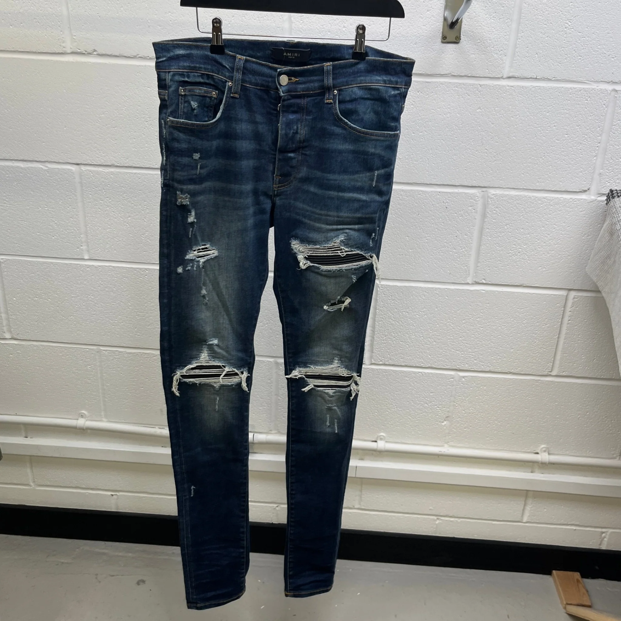 Men's Mx1 Distressed Jeans Blue Size Waist 33" - Image 9