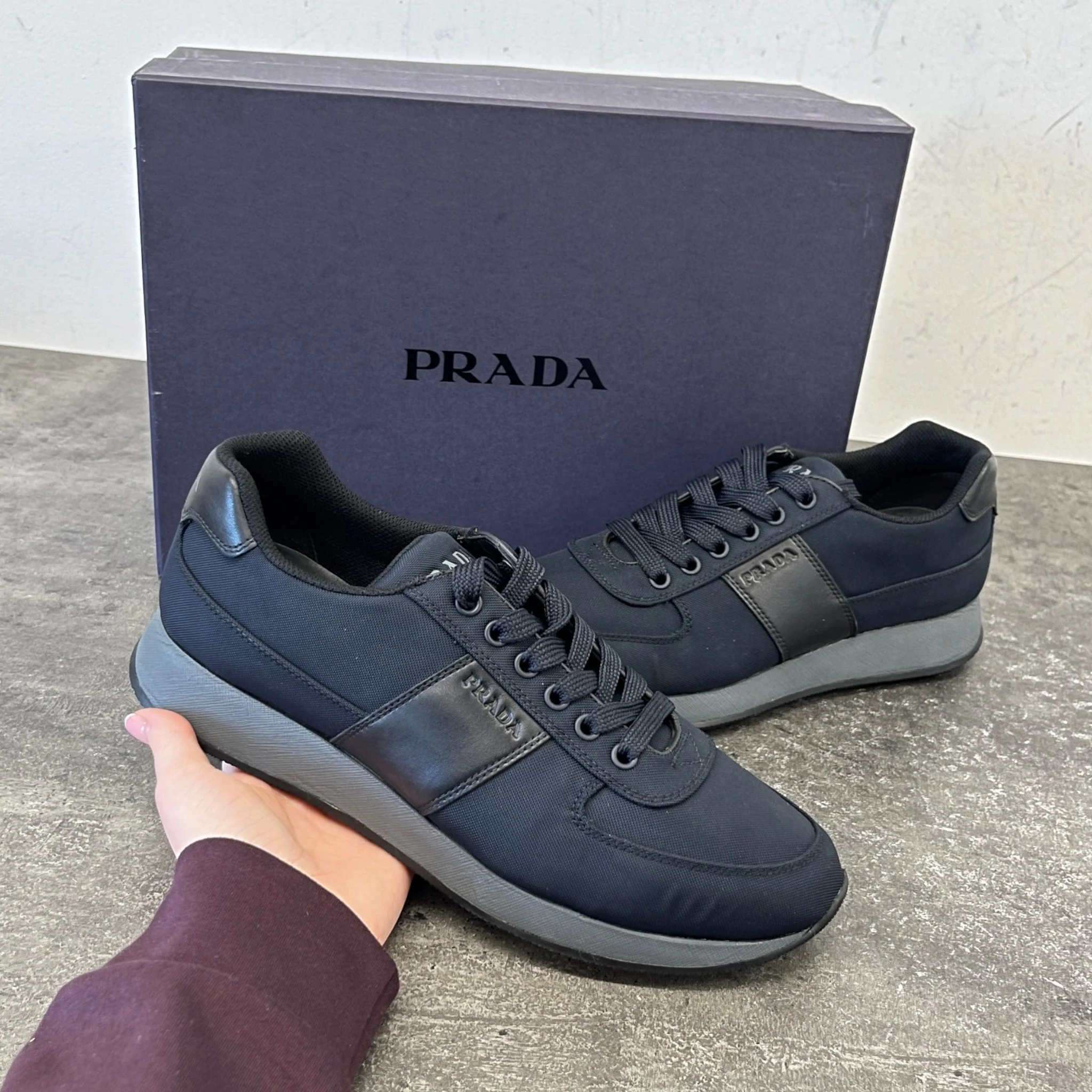 Men's Nylon Tech Low Trainers Black Size EU 40 / UK 6 - Image 12