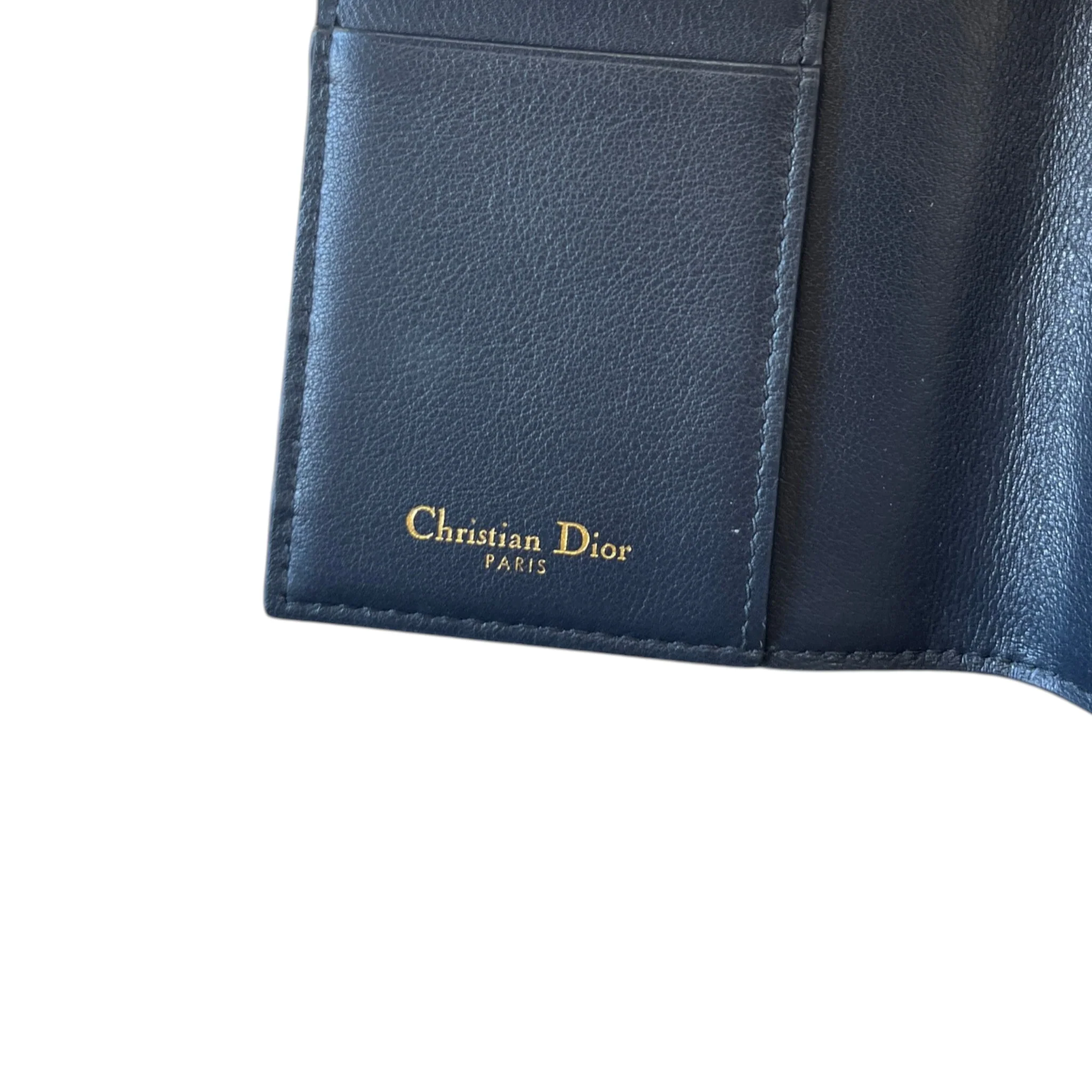 Men's Oblique 30 Montaigne Passport Holder Navy - Image 7