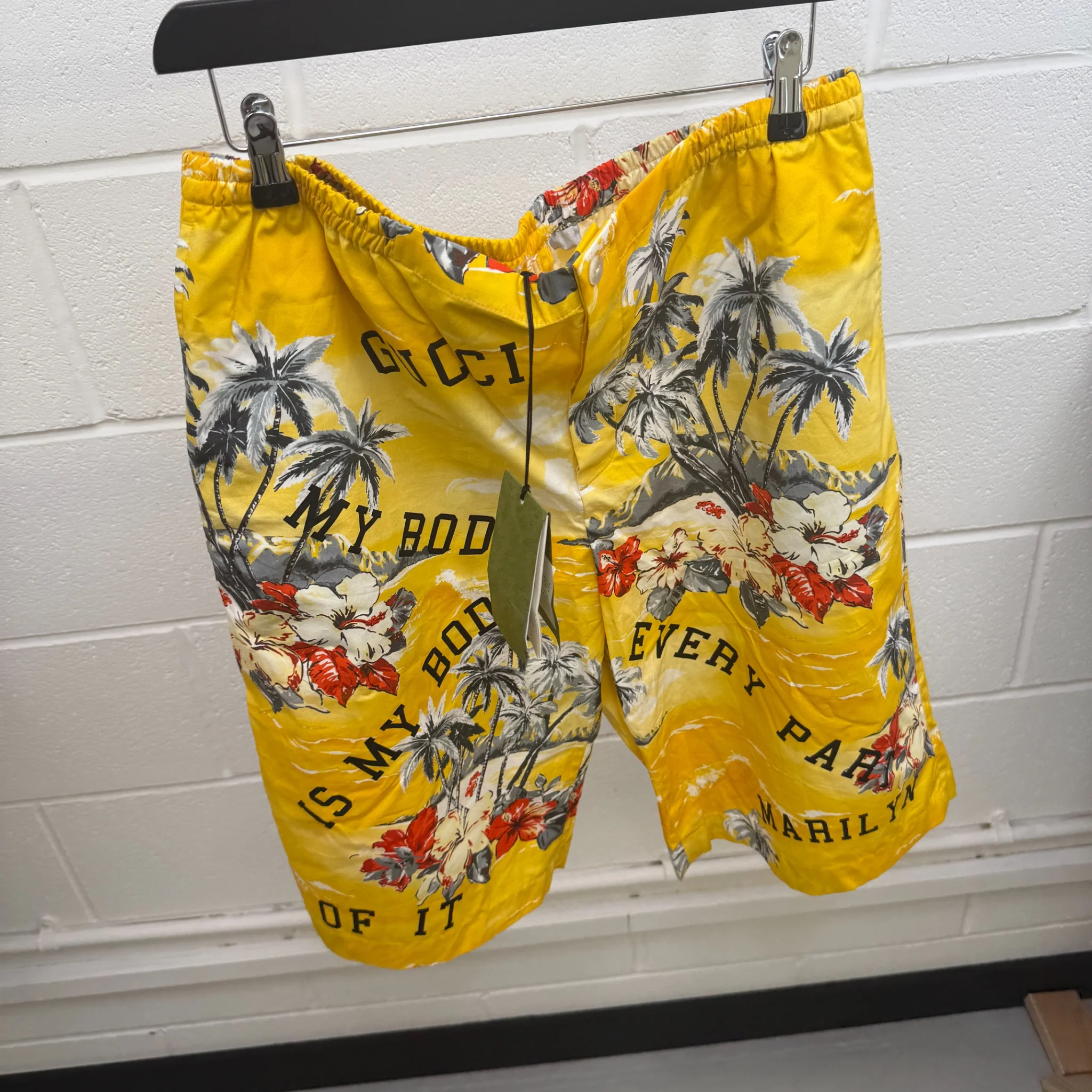 Men's Ocean Palms Print Shorts Yellow Size IT 52 / UK 36 - Image 6