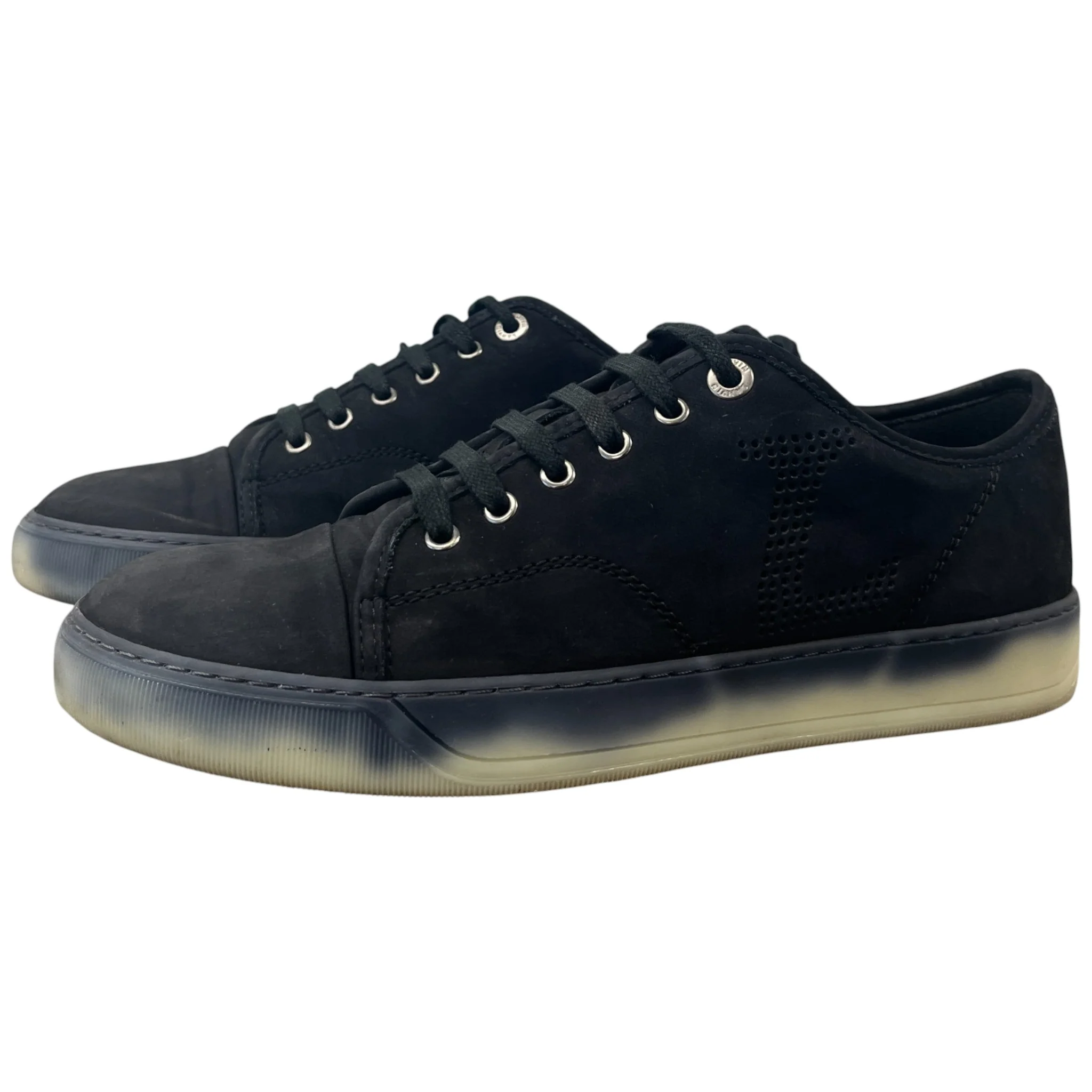 Men's Perforated Low Trainers Black Size EU 40 / UK 6 - Image 8