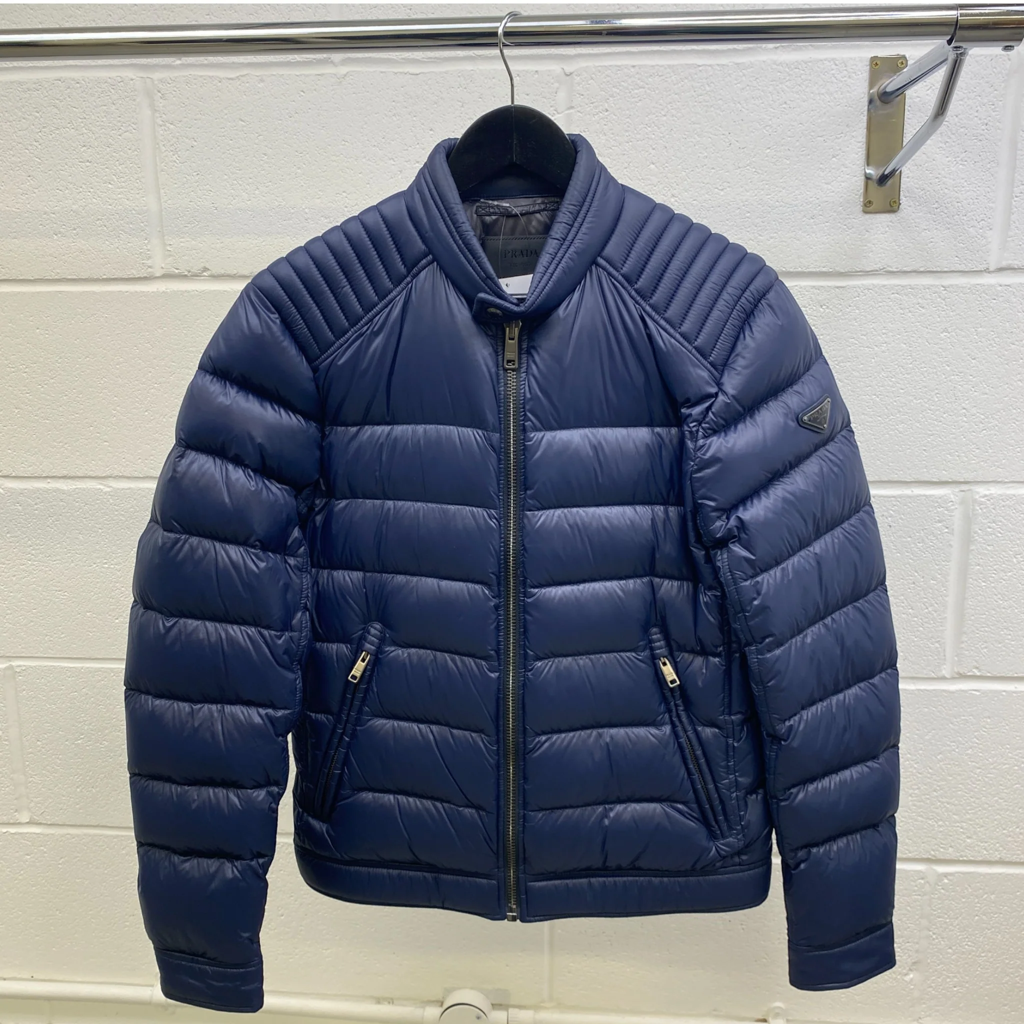 Men's Plaque Logo Down Jacket Blue Size IT 46 / S - Image 9