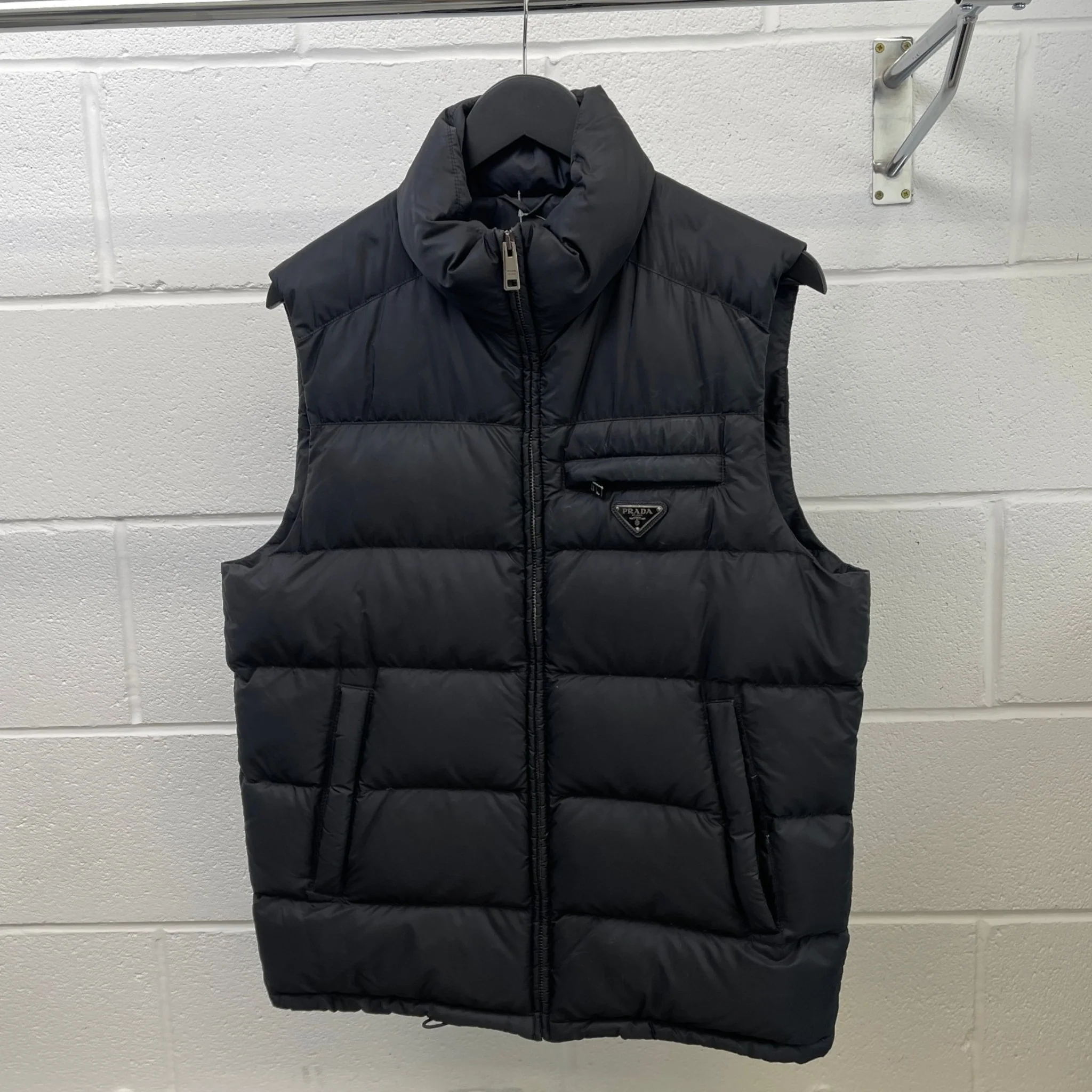 Men's Plaque Logo Gilet Black Size IT 50 / L - Image 9