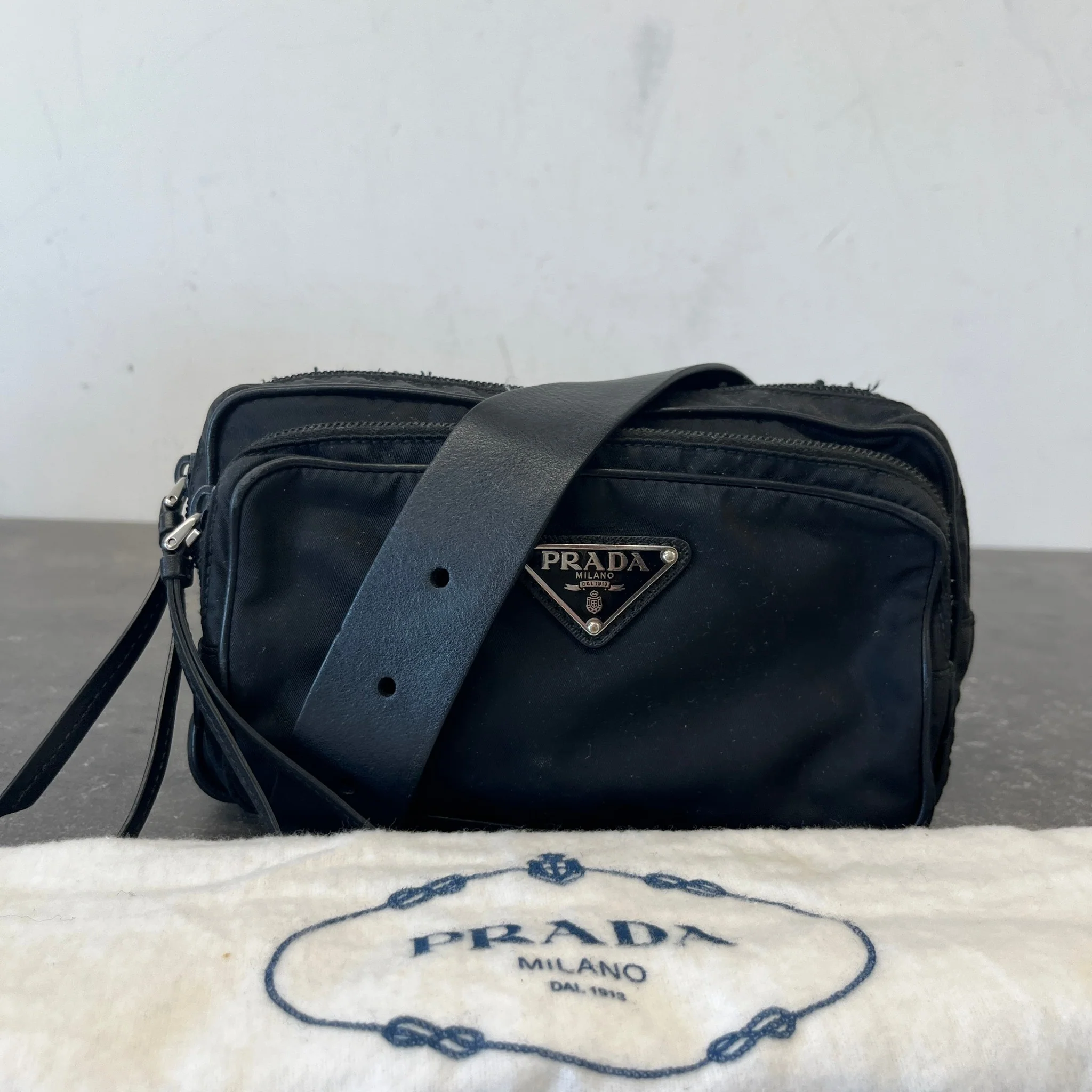 Men's Plaque Logo Studded Bag Black - Image 12
