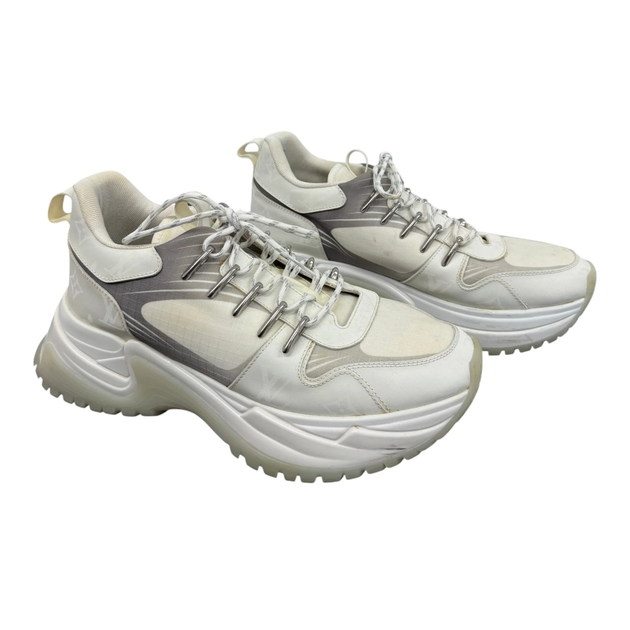 Men's Pulse Monogram Low Trainers White Size EU 40 / UK 6 - Image 9