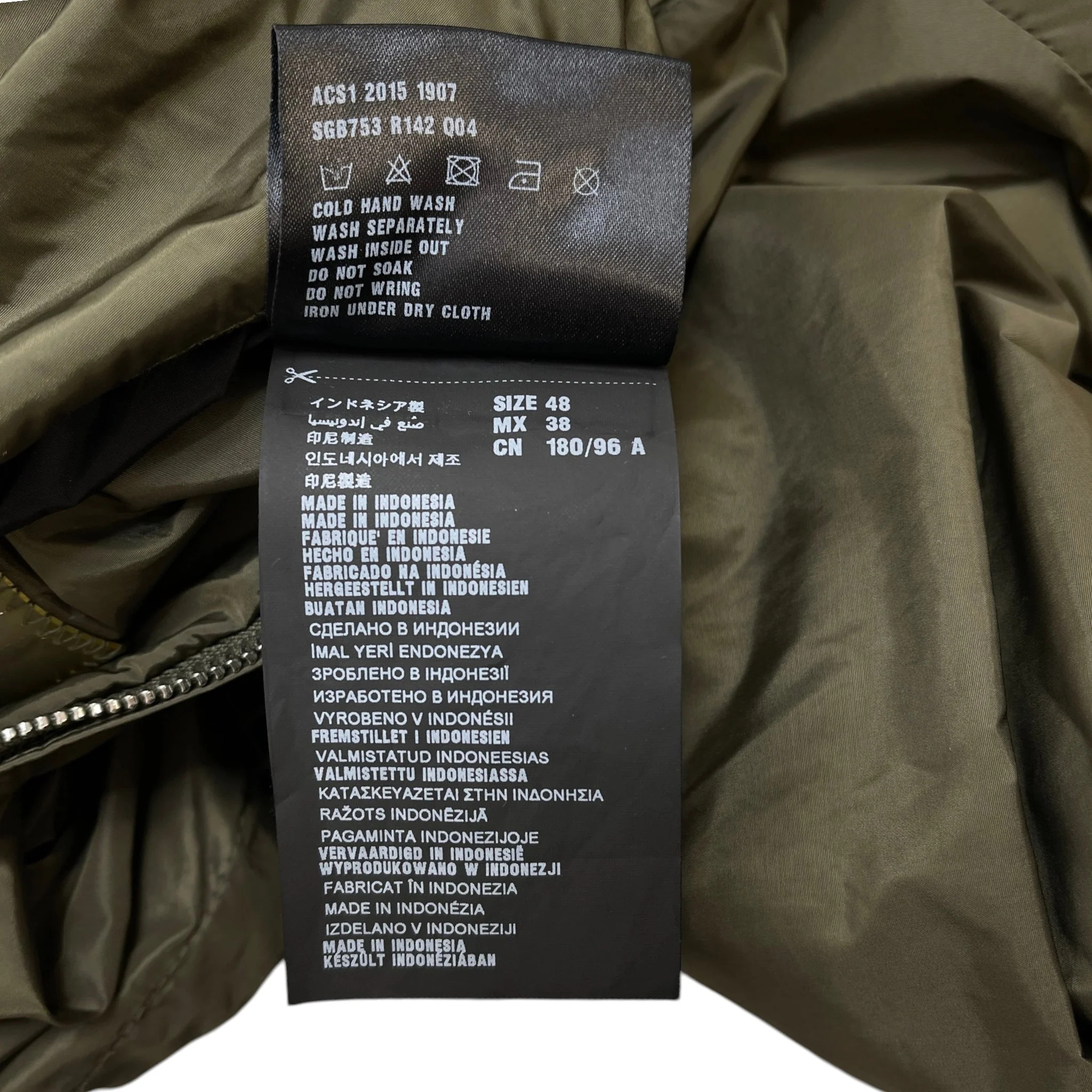 Men's Reversible Linea Rosa Windbreaker Black Size IT 48 / M - Image 10