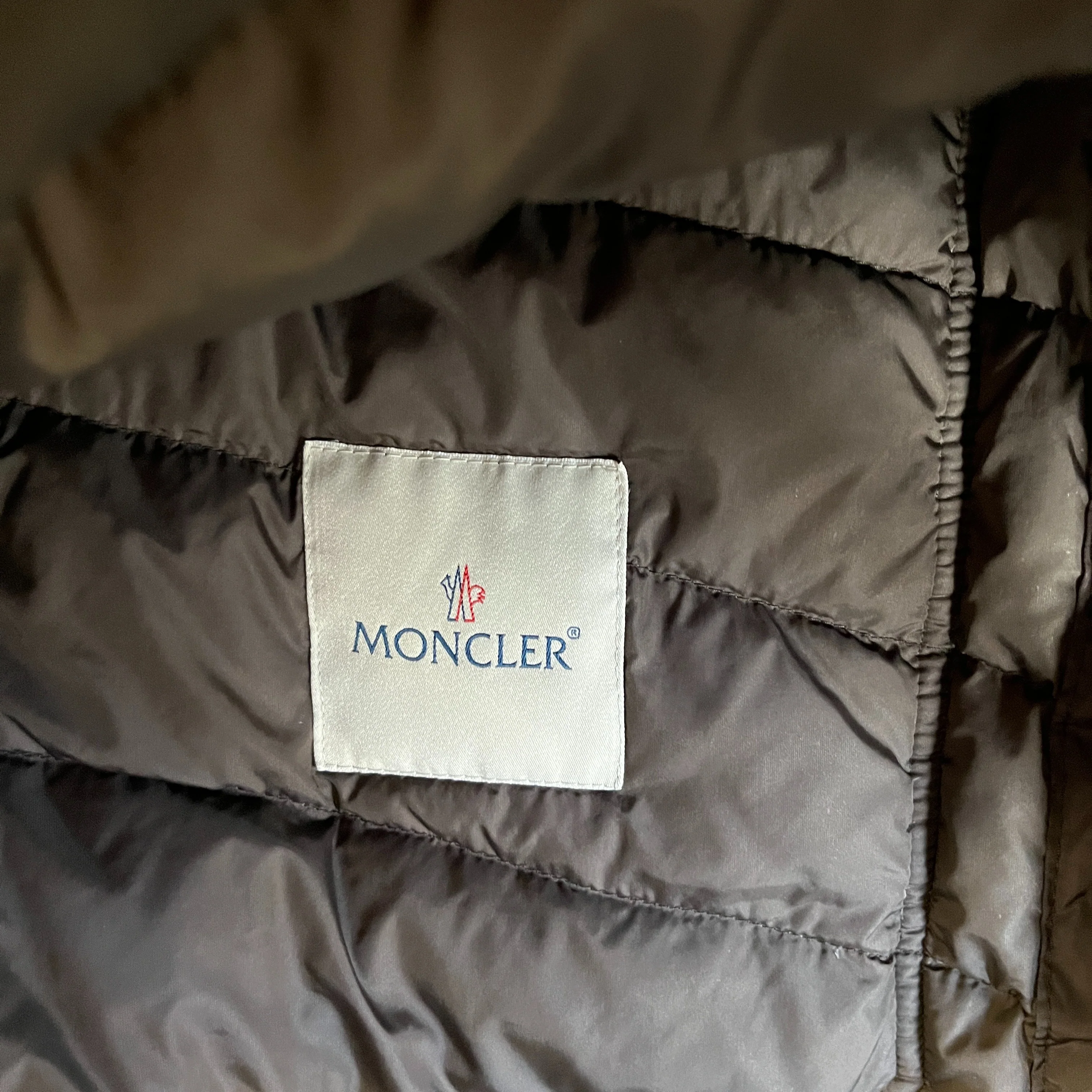 Men's River Down Jacket Grey Size 3 / L - Image 9