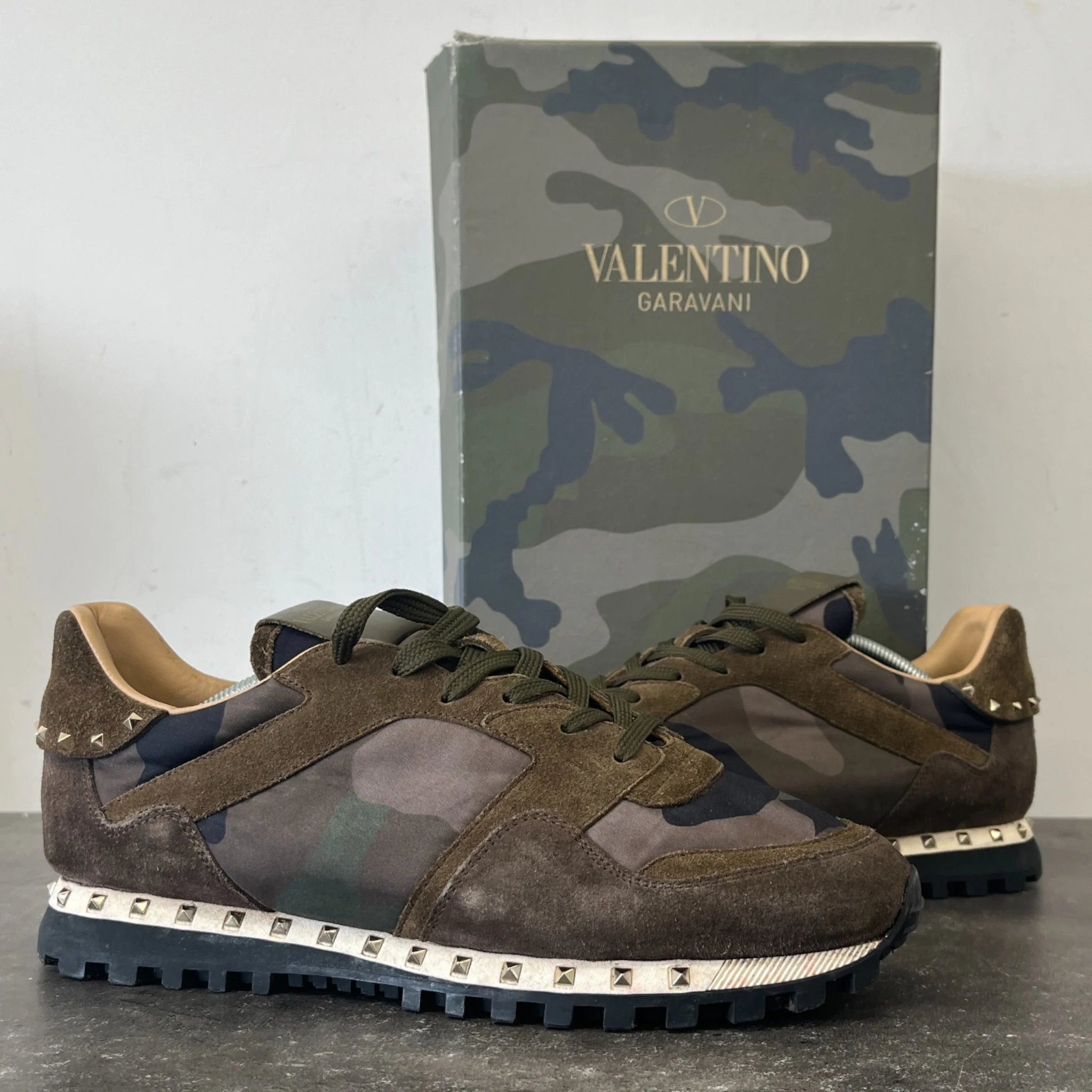 Men's Rockrunner Camo Stud Low Trainers Green Size EU 42 / UK 8 - Image 12