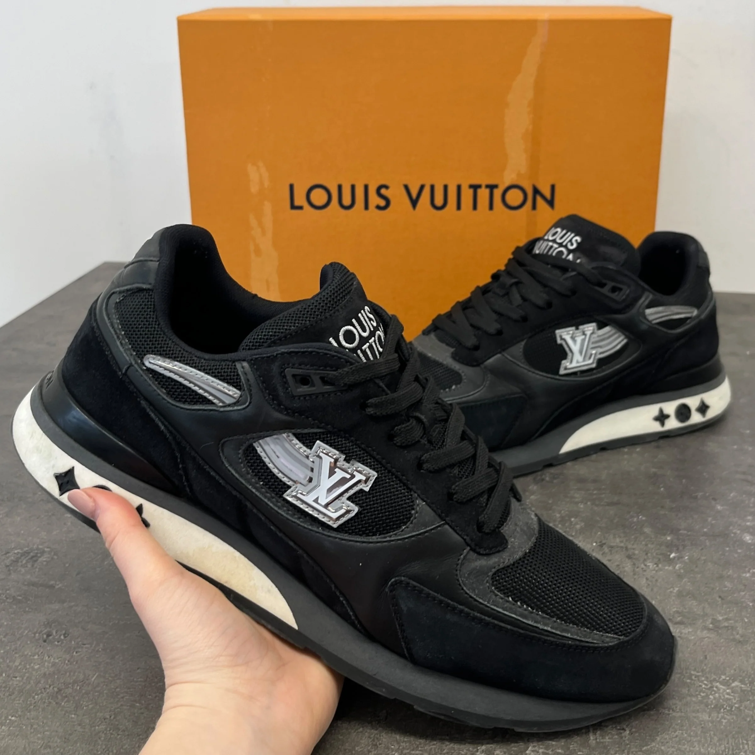 Men's Run Away Low Trainers Black Size EU 42.5 / UK 8.5 - Image 13