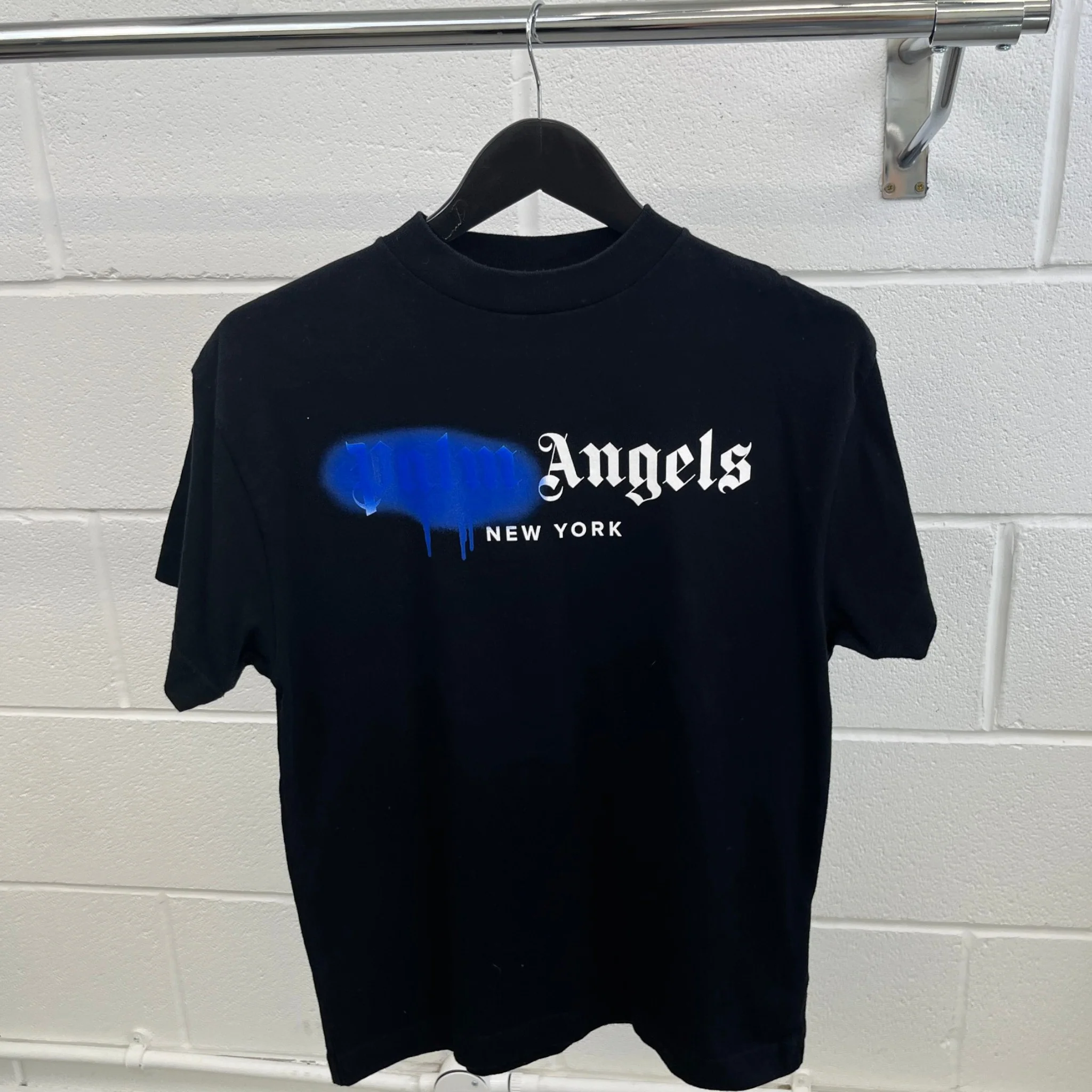 Men's Sprayed New York Logo T-Shirt Black Size XXS - Image 8