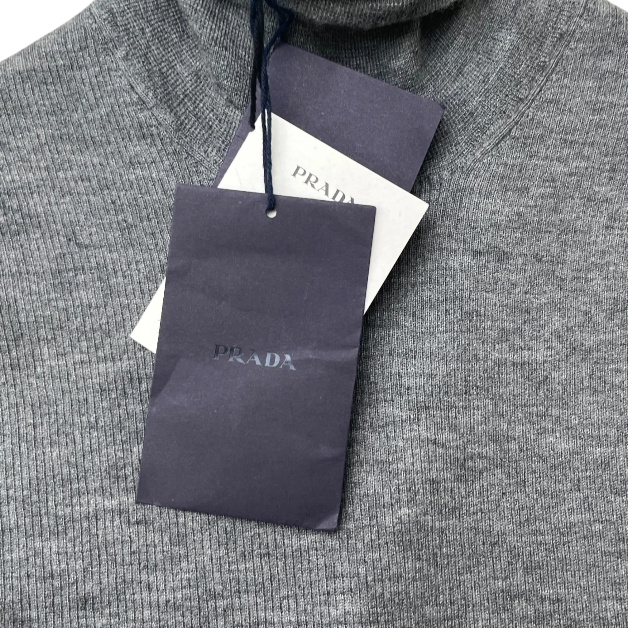 Men's Superfine Cashmere Embroidered Logo Turtleneck Jumper Grey Size IT 52 / UK XL - Image 6