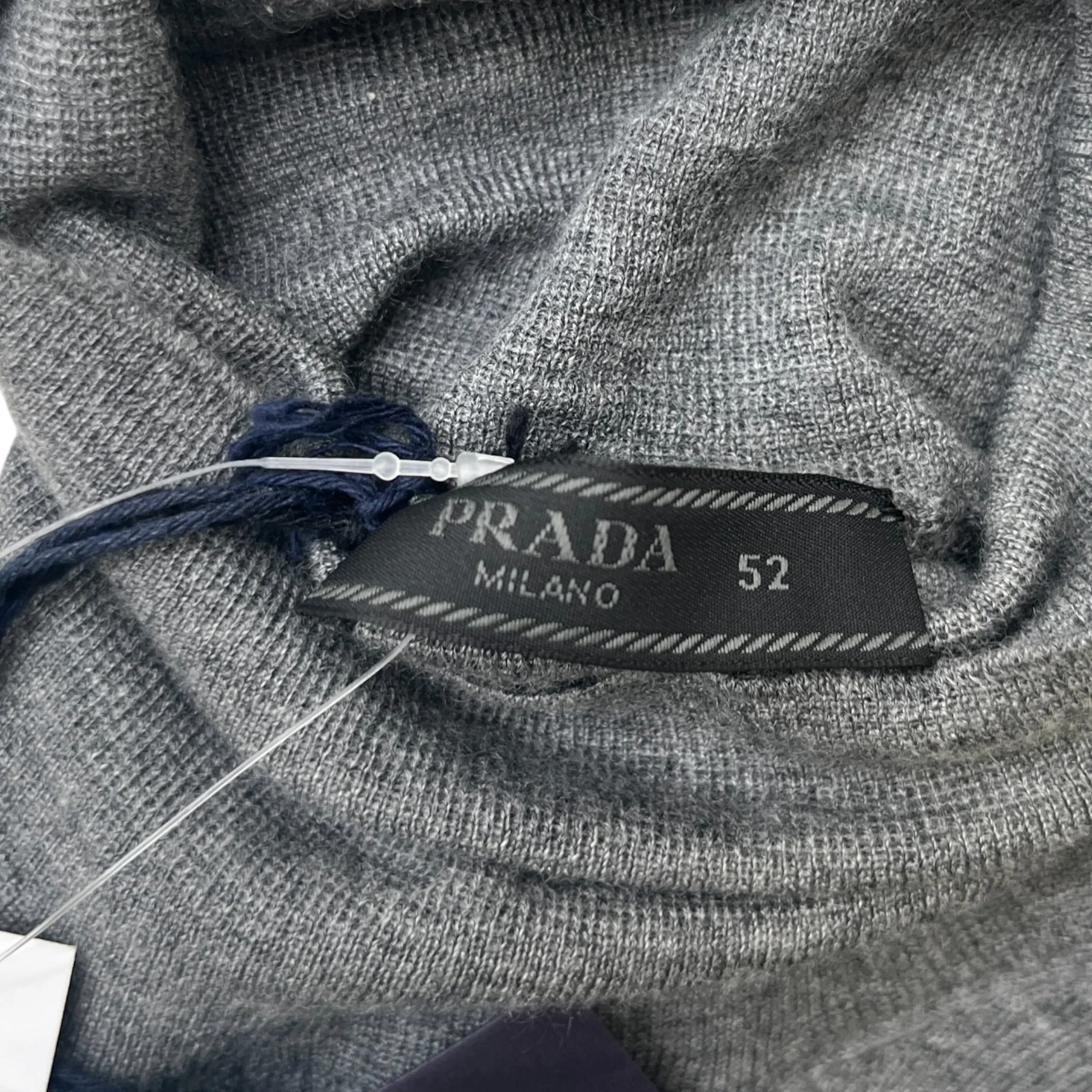 Men's Superfine Cashmere Embroidered Logo Turtleneck Jumper Grey Size IT 52 / UK XL - Image 8