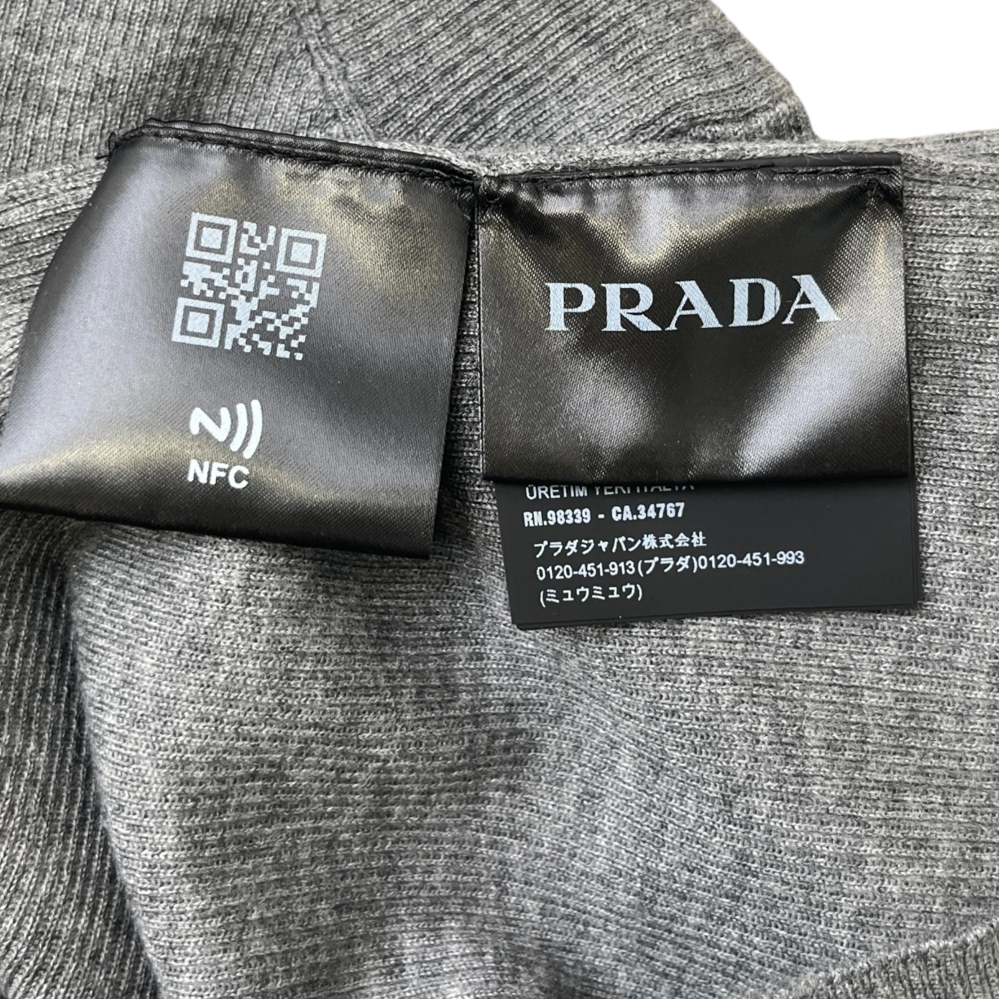 Men's Superfine Cashmere Embroidered Logo Turtleneck Jumper Grey Size IT 52 / UK XL - Image 9