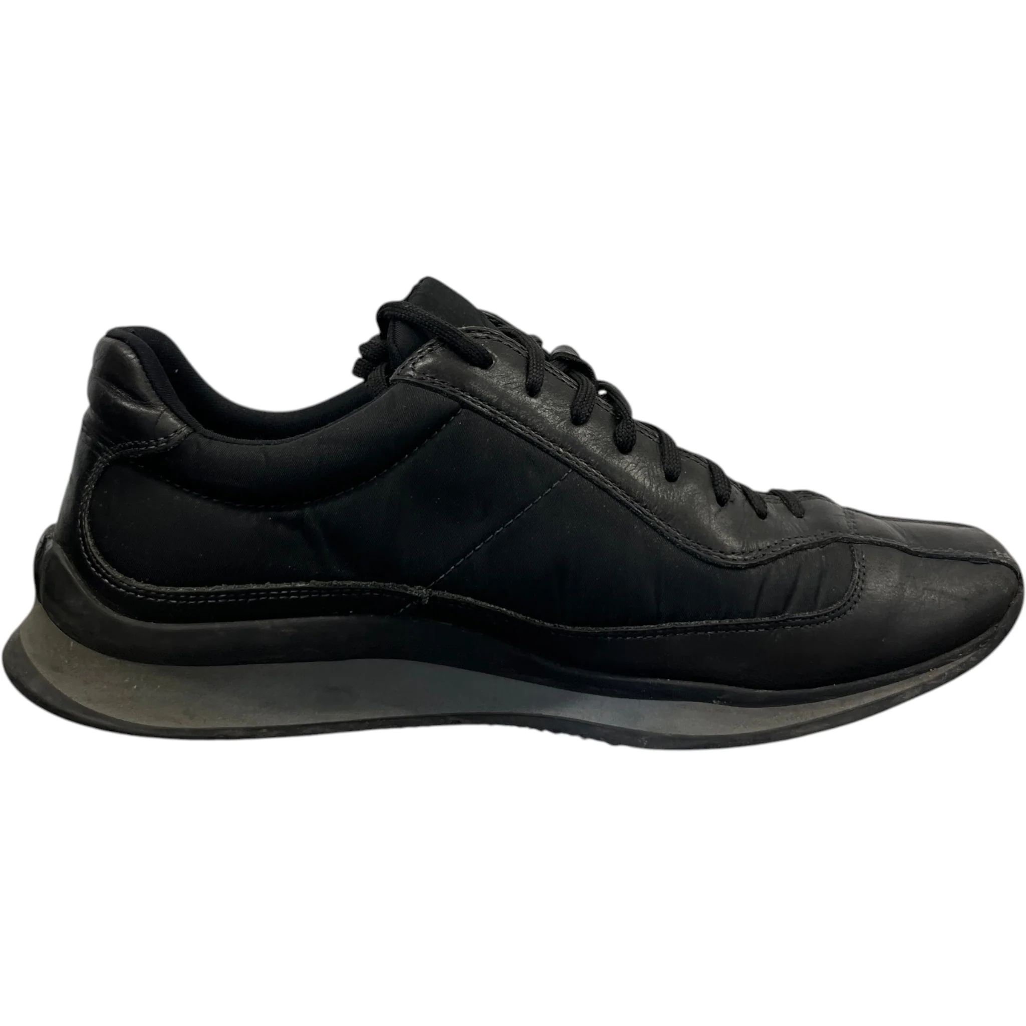 Men's Symbol Low Trainers Black Size EU 41 / UK 7 - Image 4