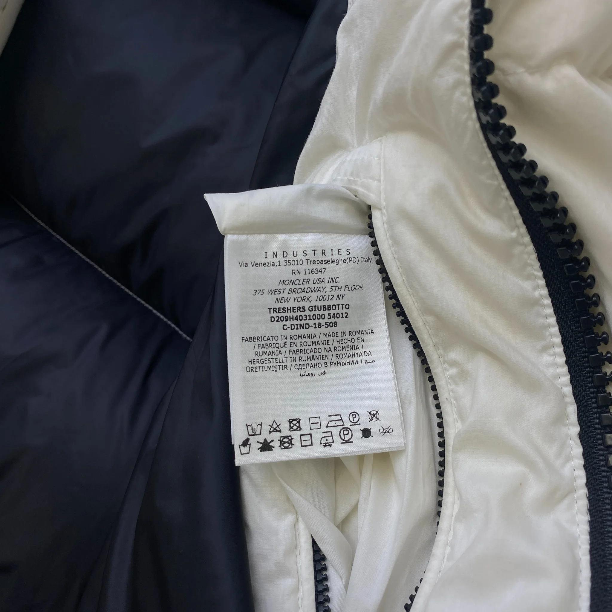 Men's Treshers Down Jacket White Size 3 / L - Image 6