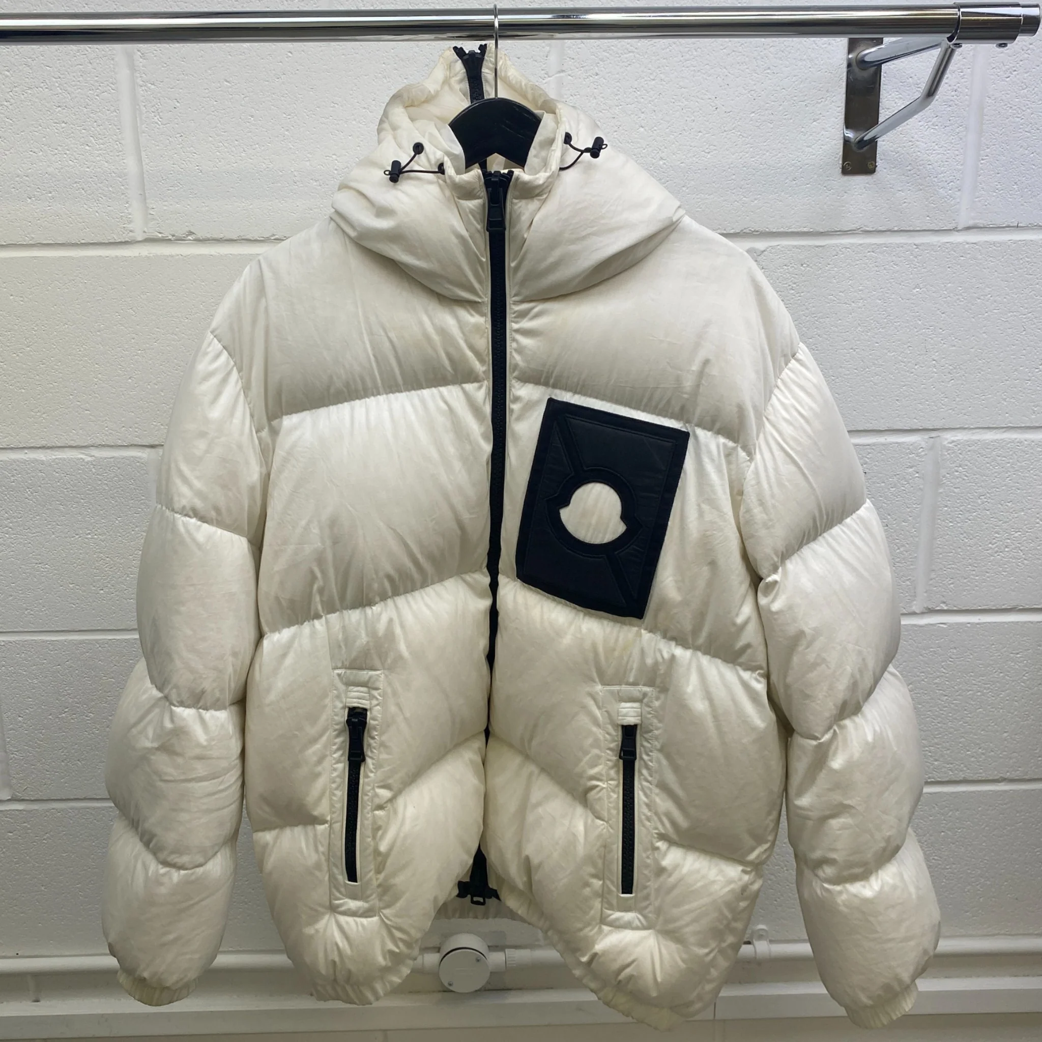 Men's Treshers Down Jacket White Size 3 / L - Image 7