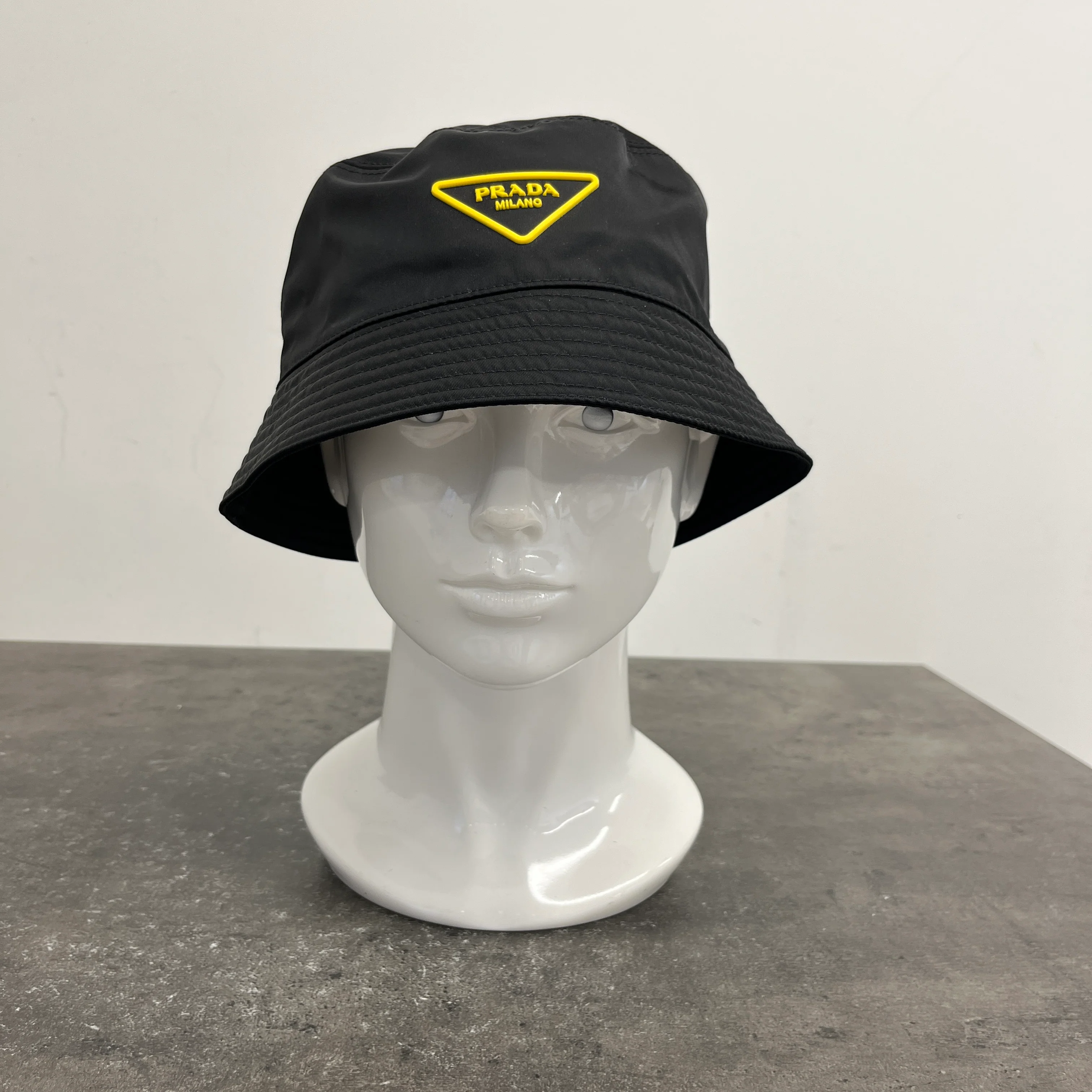 Men's Triangle Logo Nylon Bucket Hat Black - Image 8