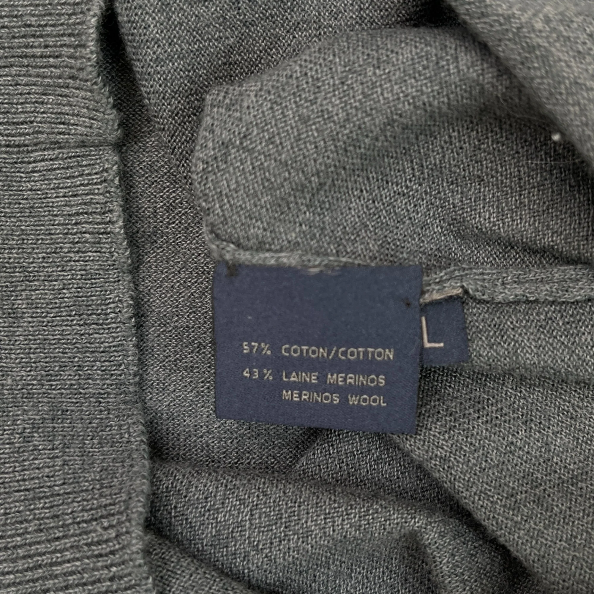 Men's V Neck Jumper Grey Size L - Image 6