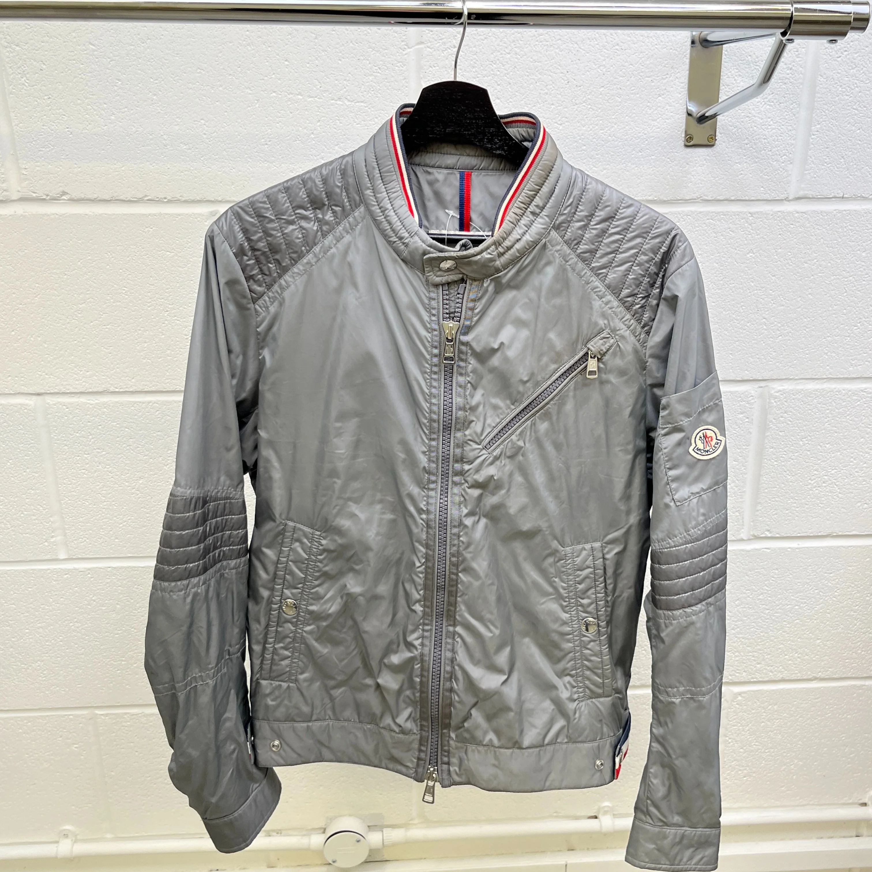 Men's Viaur Windbreaker Grey Size 2 / M - Image 10