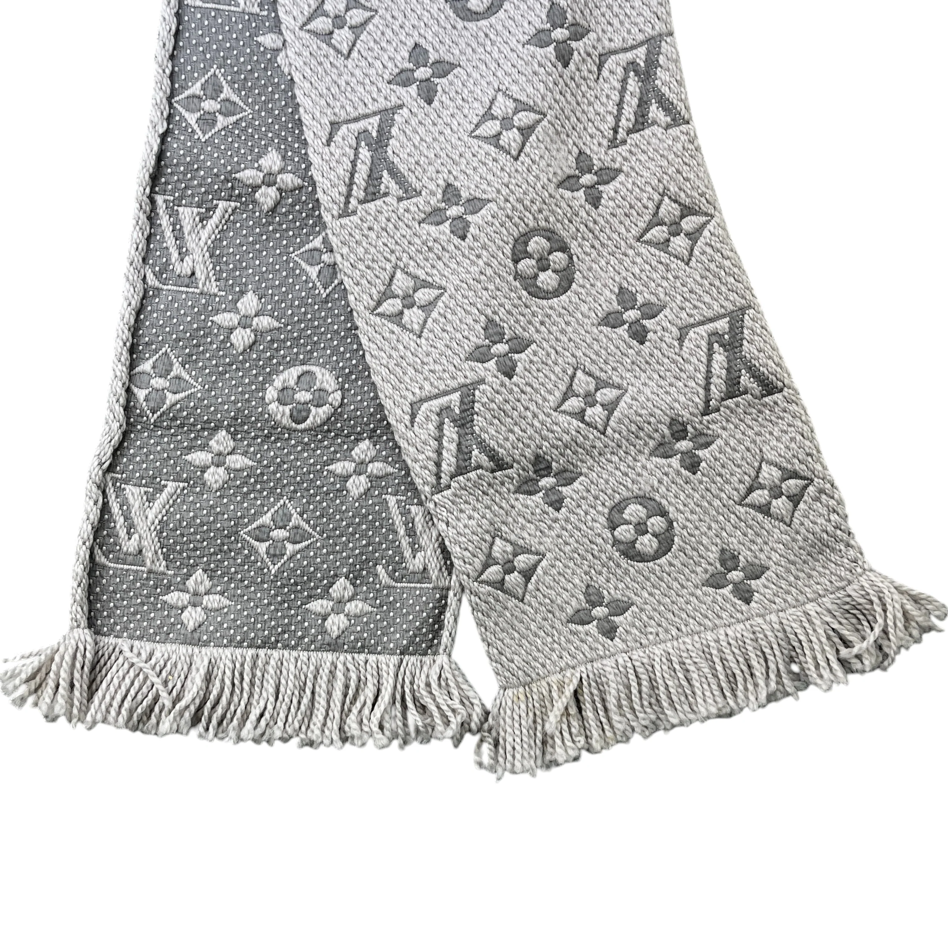 Monogram Logomania Scarf Grey - Image 5