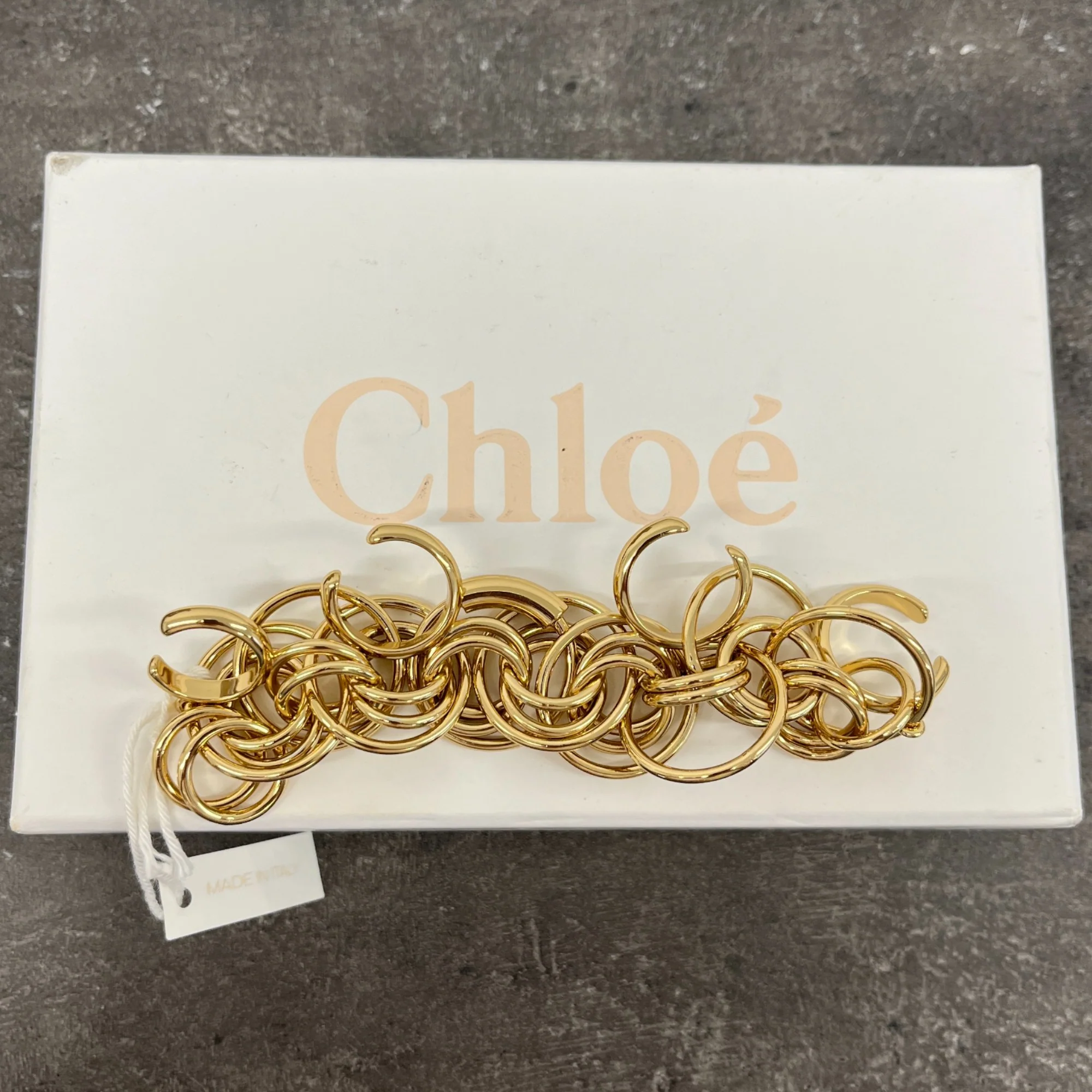 Women's 4 Finger Loop Ring Gold - Image 3