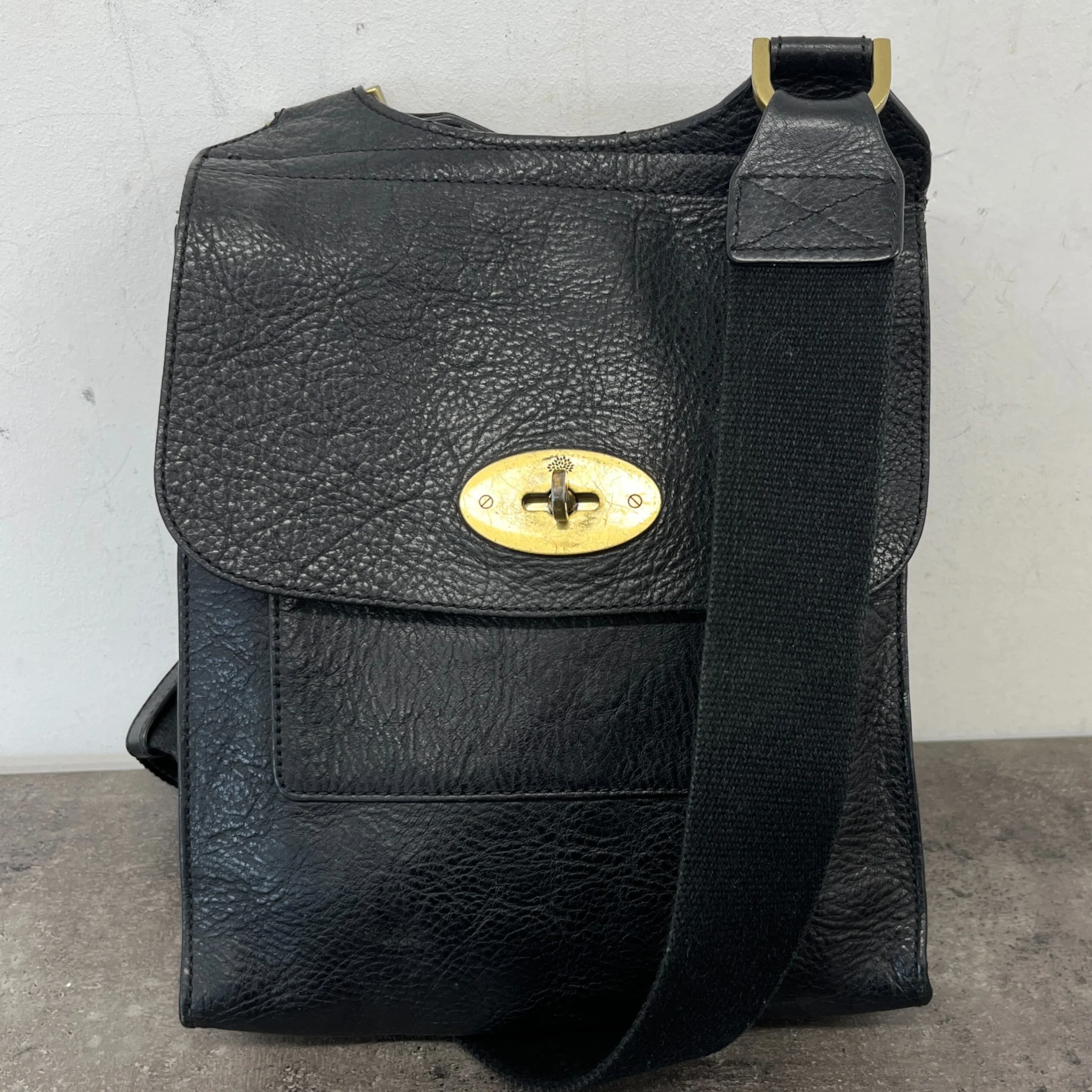 Women's Antony Bag Black - Image 12