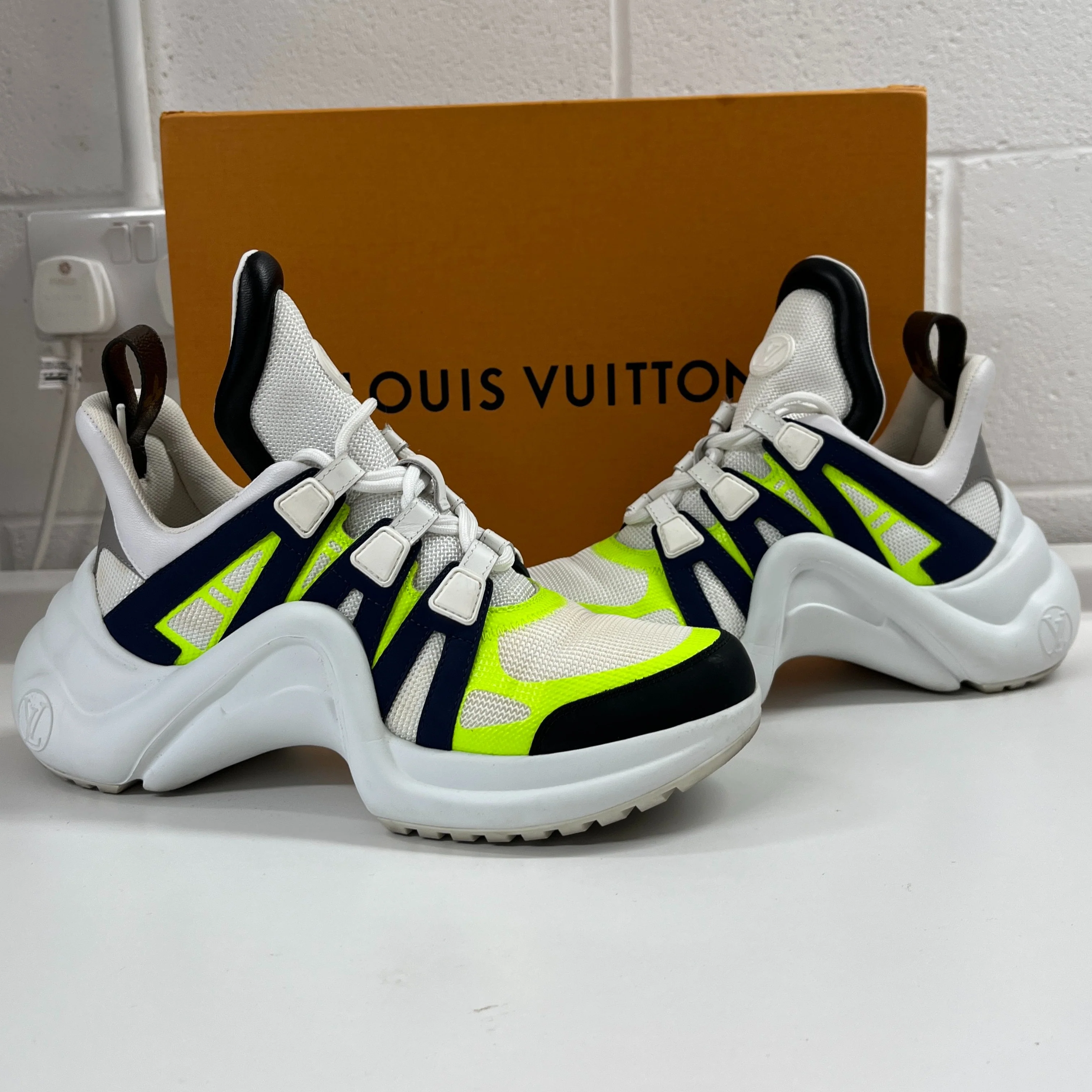 Women's Archlight Low Trainers White Size EU 37 / UK 4 - Image 12