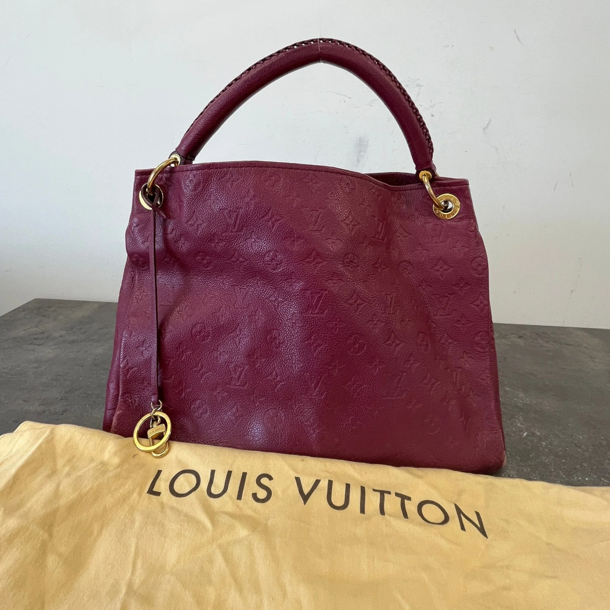 Women's Artsy Mm Hobo Monogram Empreinte Bag Burgundy - Image 13