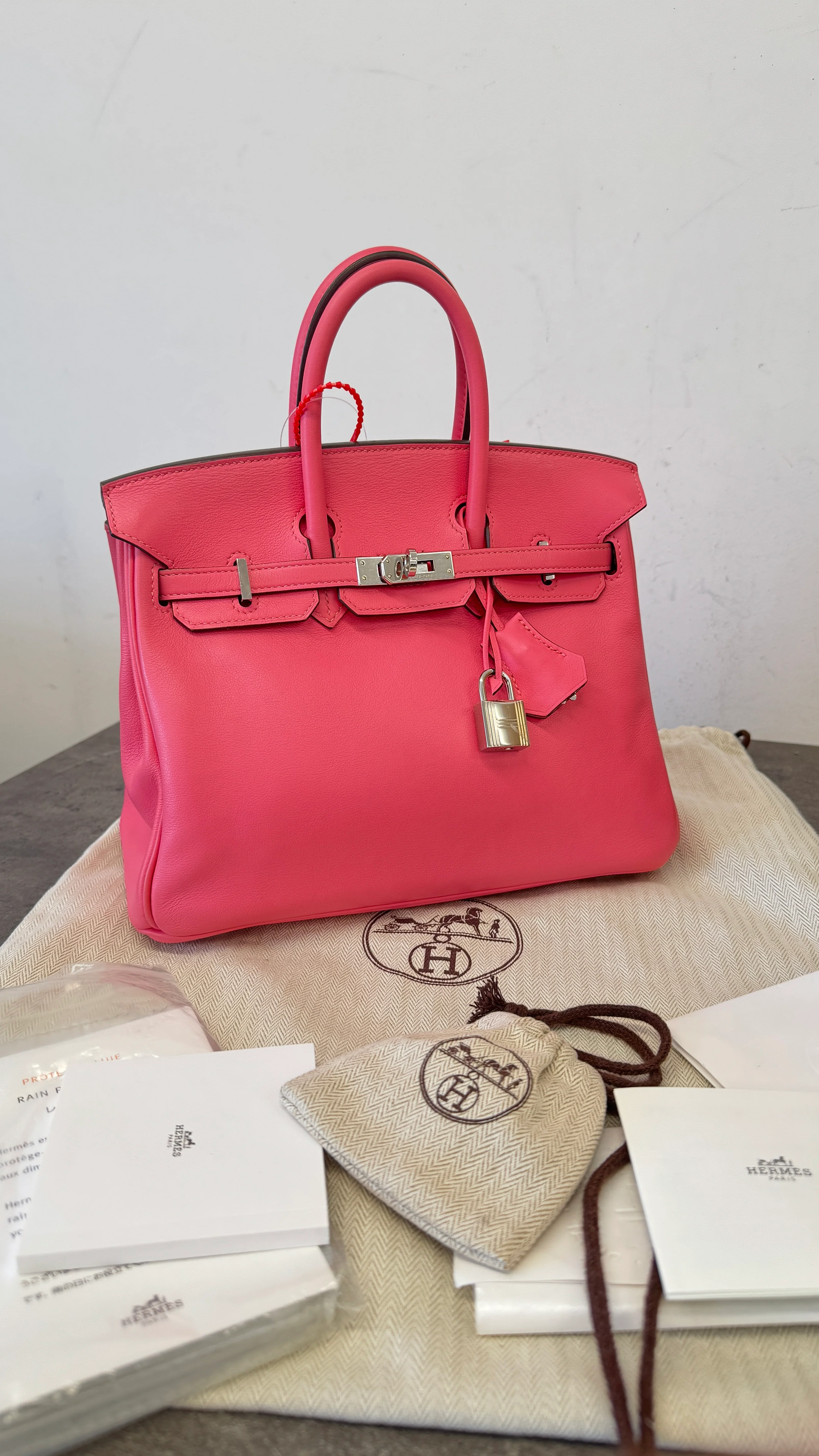 Women's Birkin 25 Rose Azalee Swift Palladium Hardware Bag Pink - Image 31