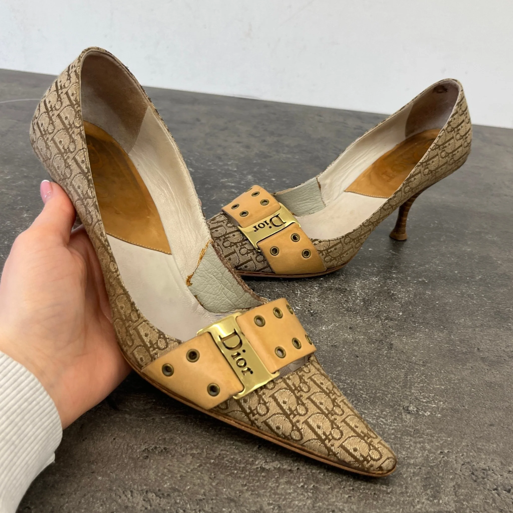 Women's Buckle Detail Kittern Heels Beige Size EU 37.5 / UK 4.5 - Image 12