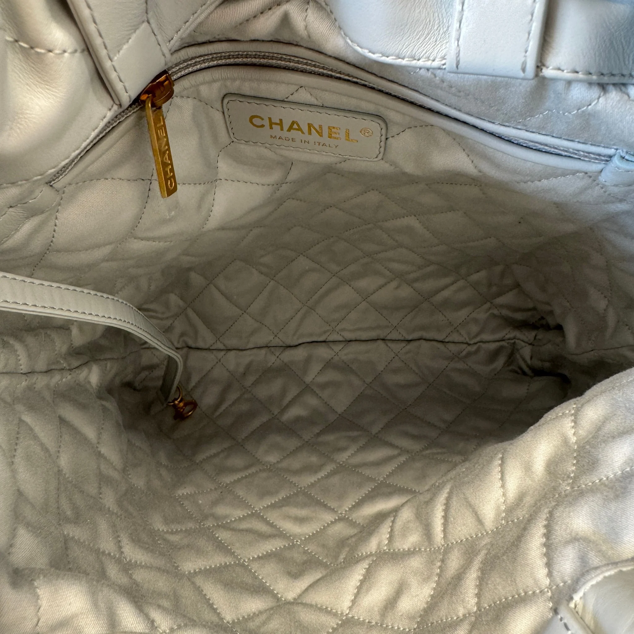 Women's Calfskin 22 Backpack Grey - Image 14
