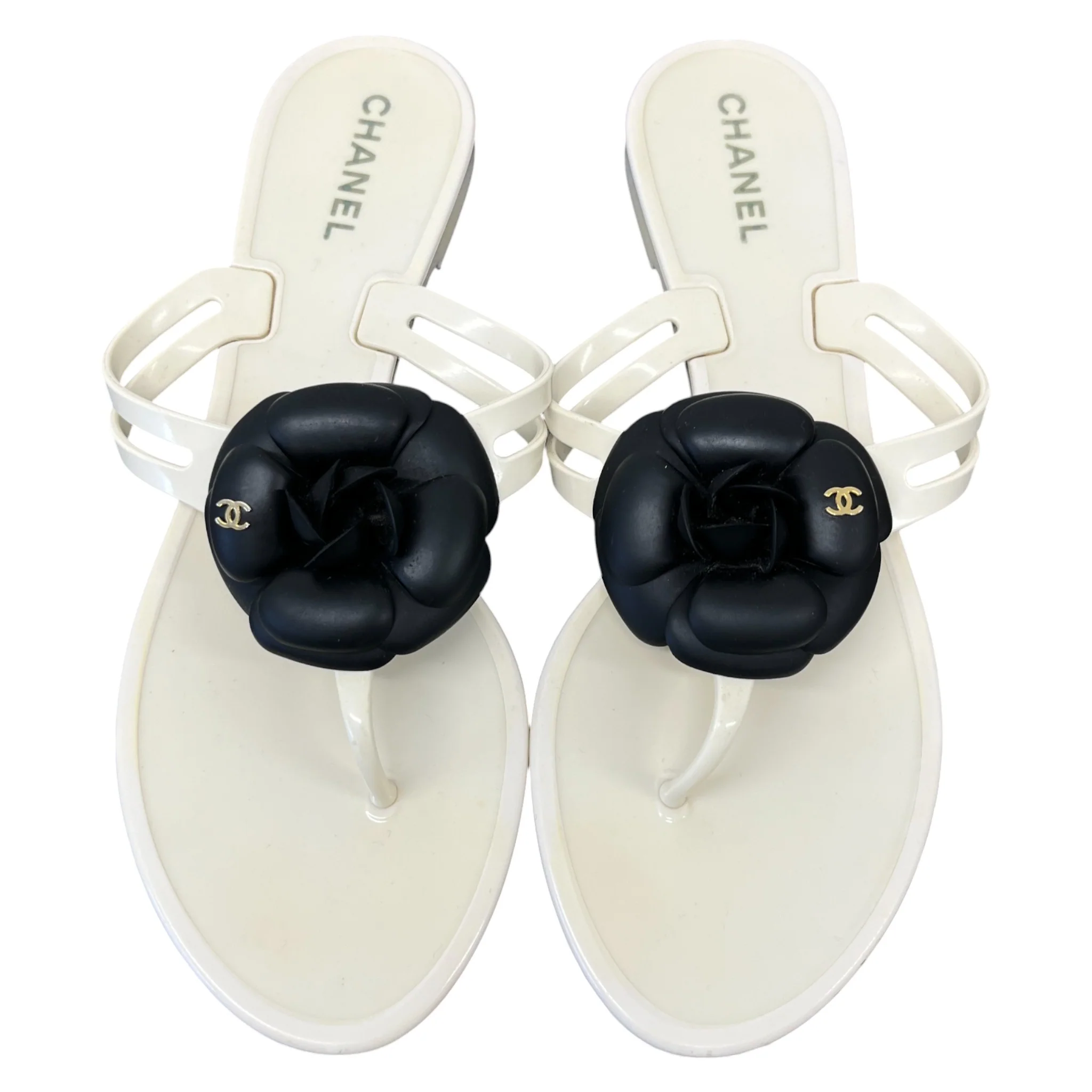 Women's Camellia Thong Sandals Cream Size EU 41 / UK 8 - Image 6