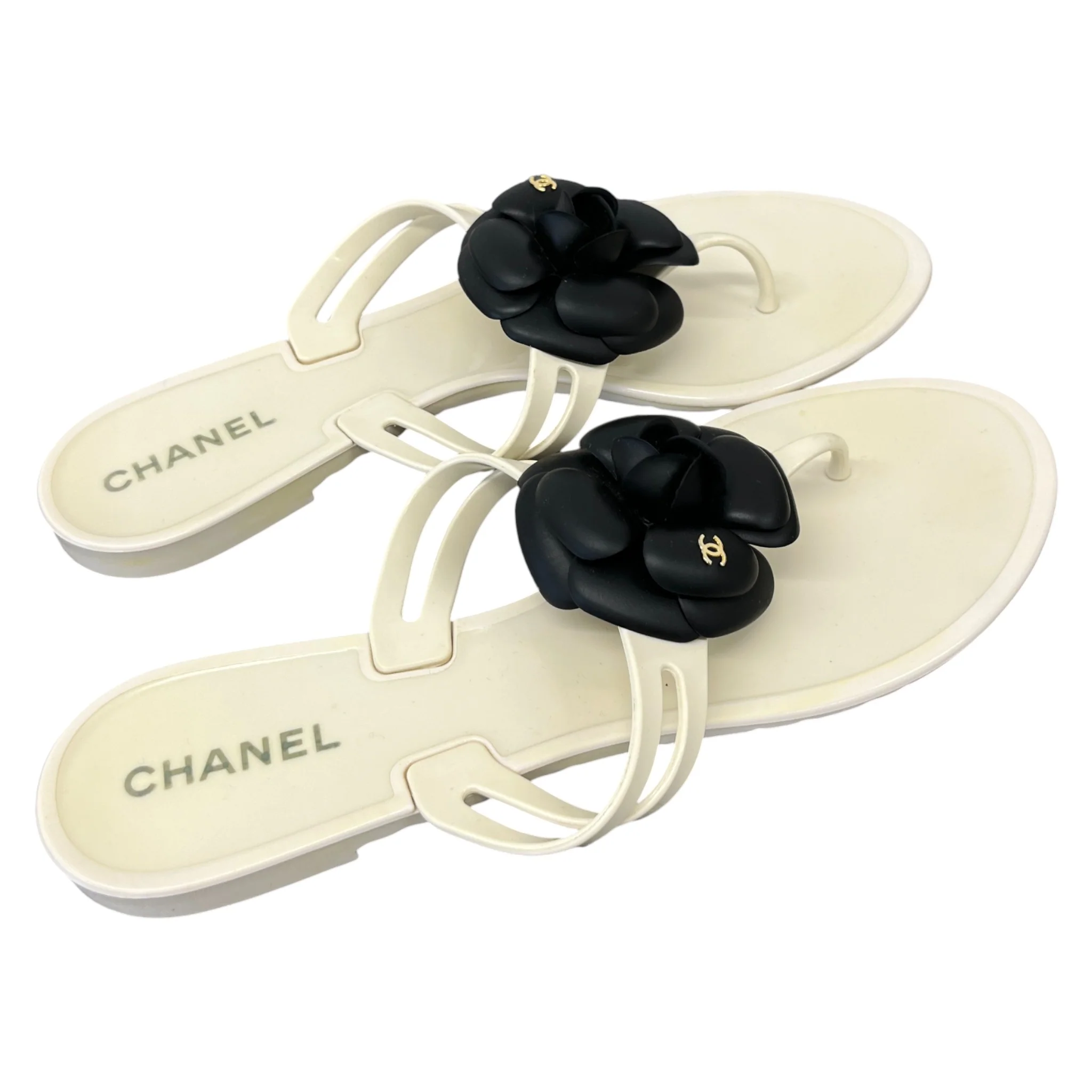 Women's Camellia Thong Sandals Cream Size EU 41 / UK 8 - Image 8