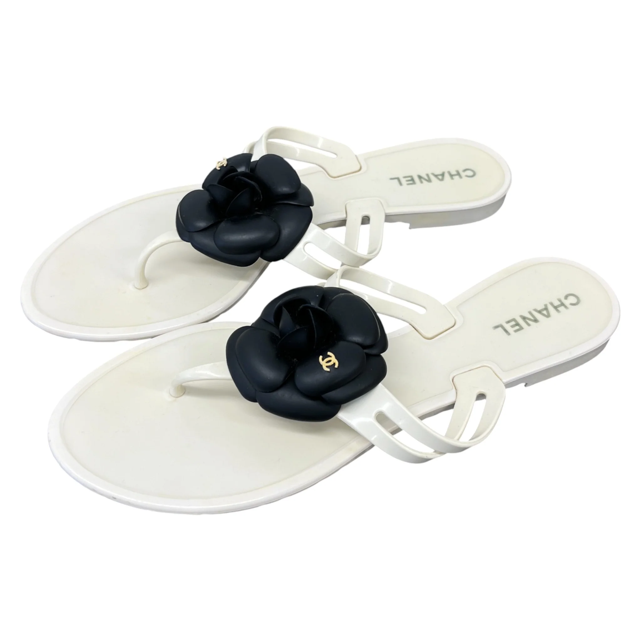 Women's Camellia Thong Sandals Cream Size EU 41 / UK 8 - Image 9