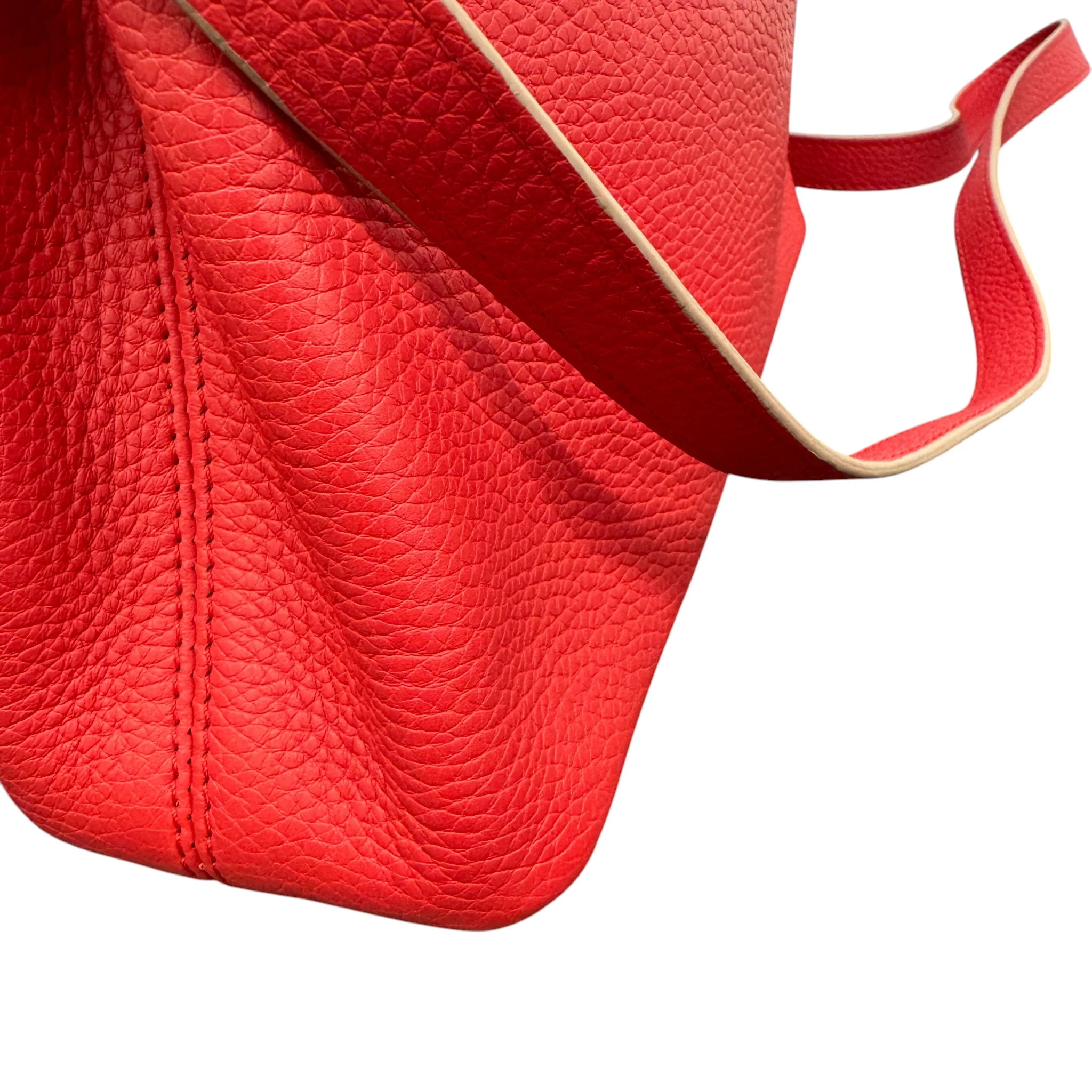 Women's Capucines Bb Taurillon Handbag Red - Image 14
