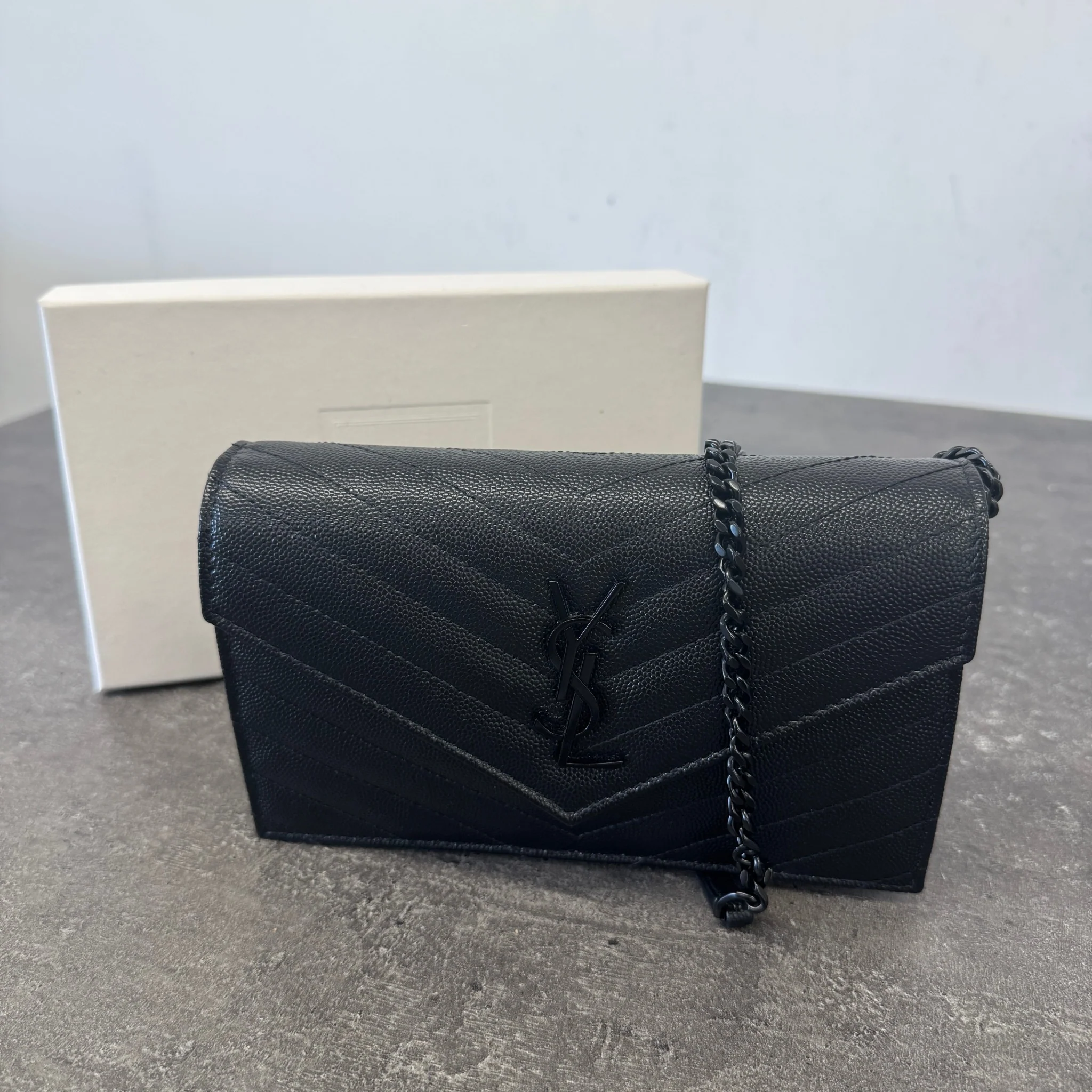 Women's Cassandre Envelope Bag Black - Image 11