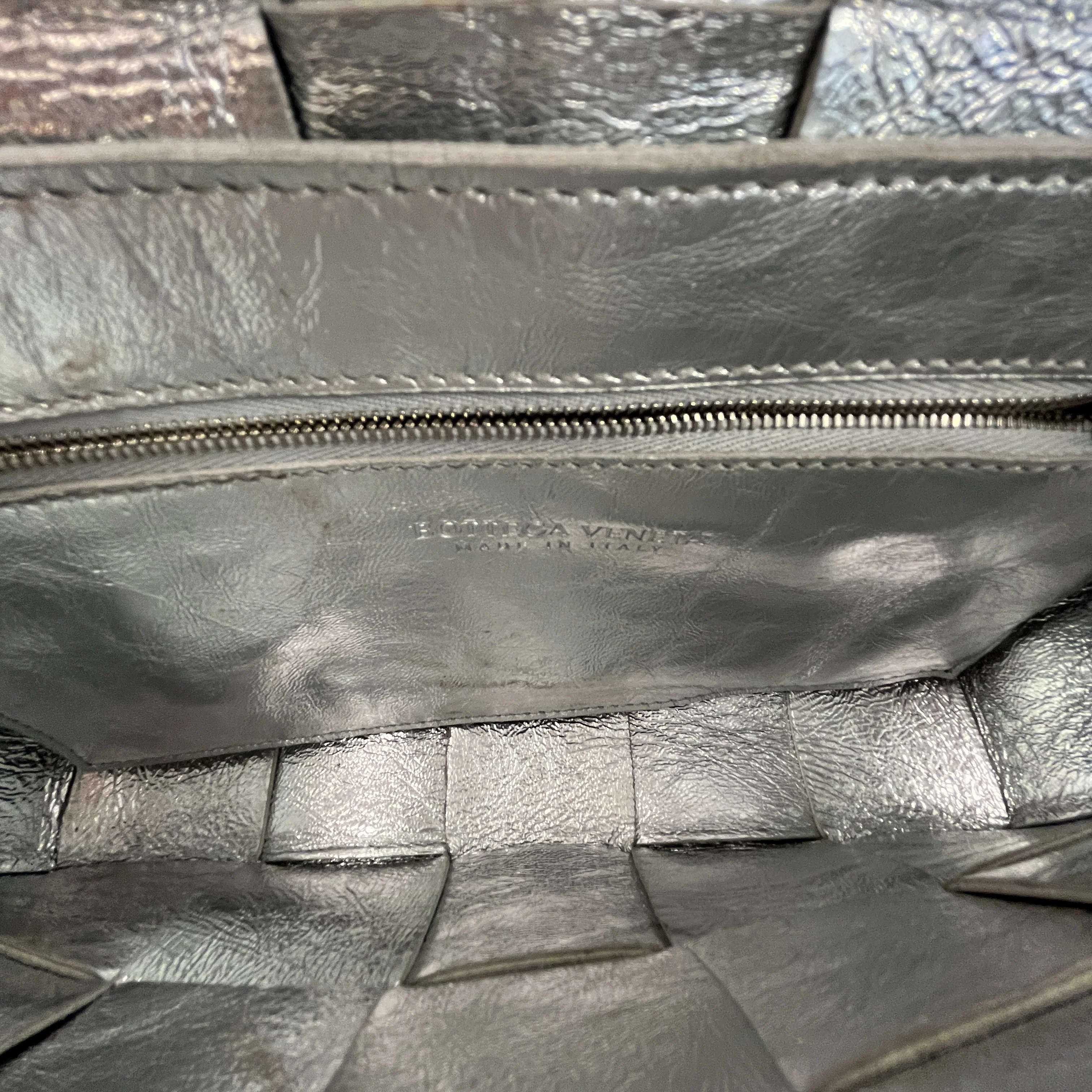 Women's Cassette Intrecciato Metallic Bag Silver - Image 11