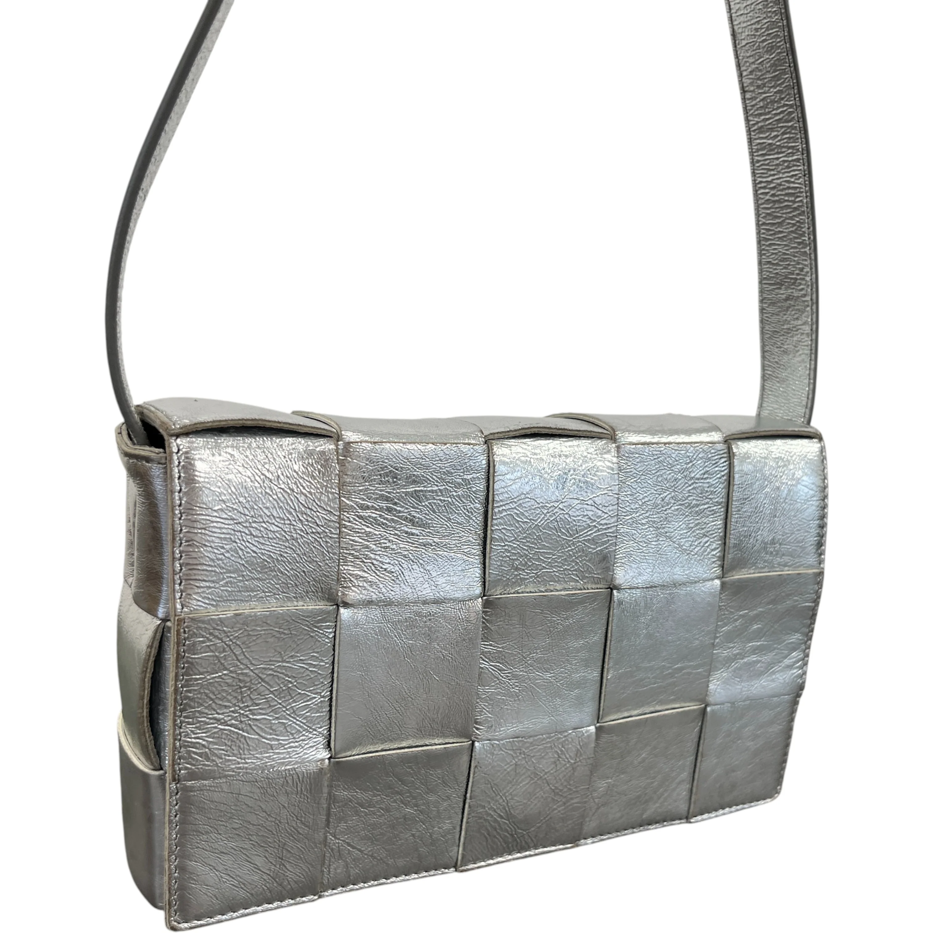 Women's Cassette Intrecciato Metallic Bag Silver - Image 4