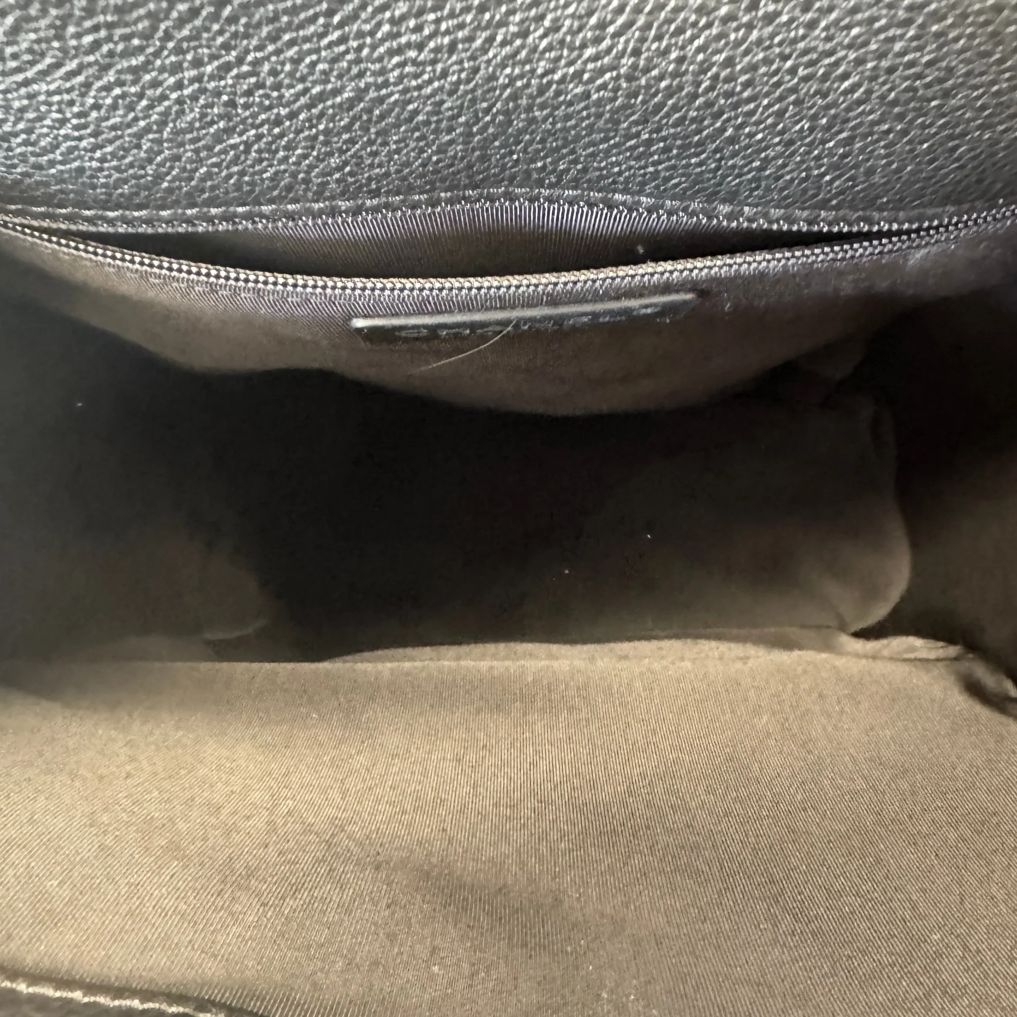 Women's Casual Rock Airlines Grained Calfskin Backpack Black - Image 11