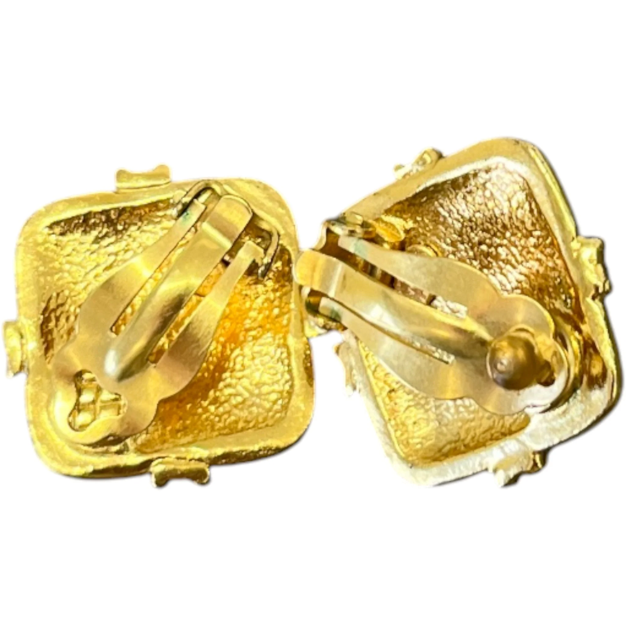 Women's Cc Logo Clip-On Earrings Gold - Image 6