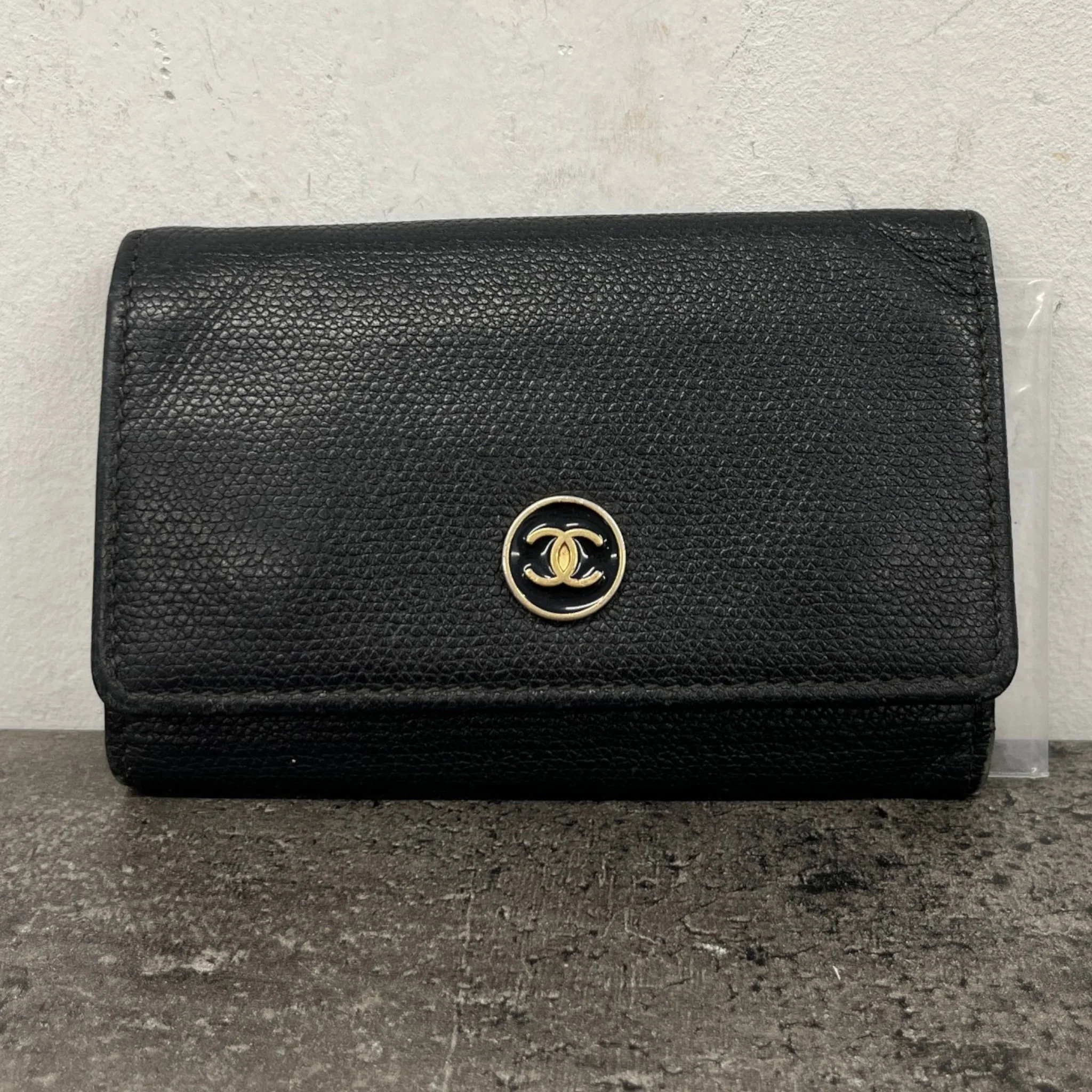 Women's Cc Logo Key Case Wallet Black - Image 9