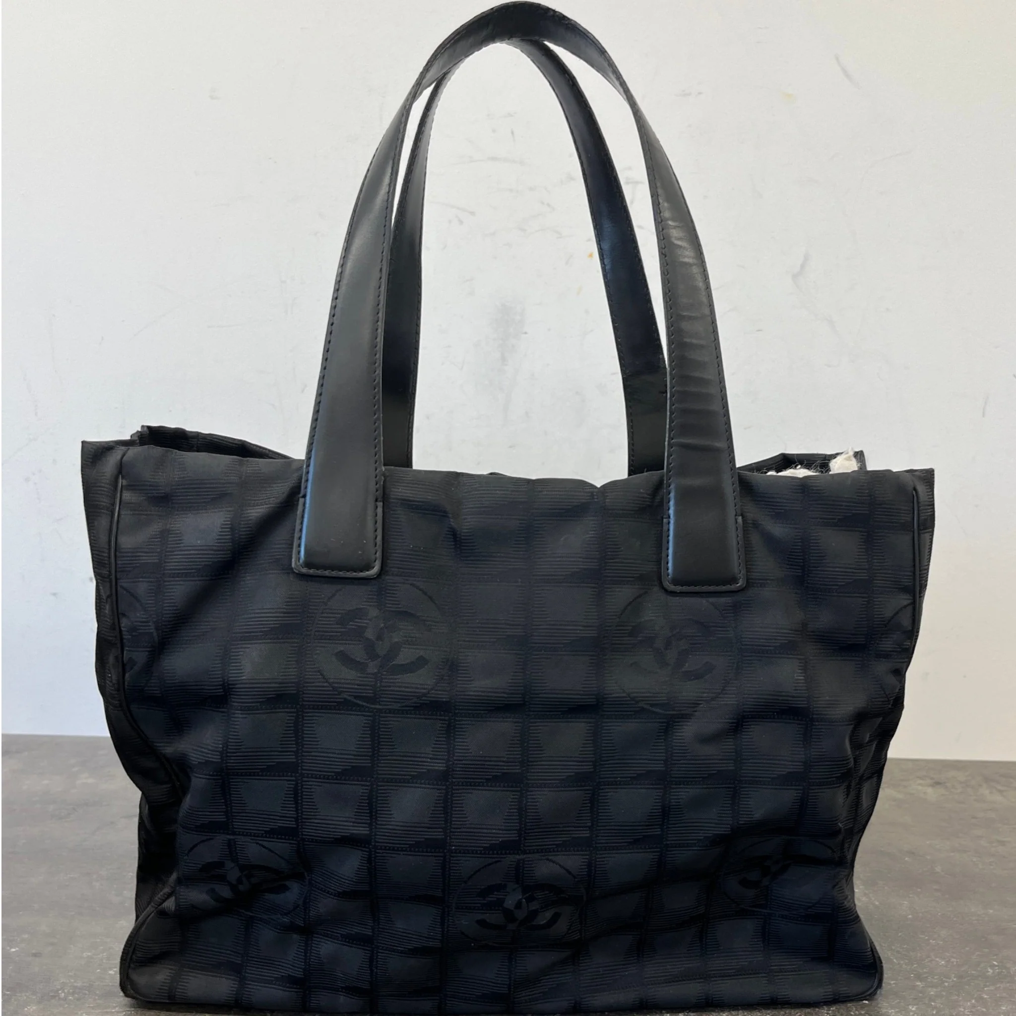 Women's Cc Travel Line Bag Black - Image 13